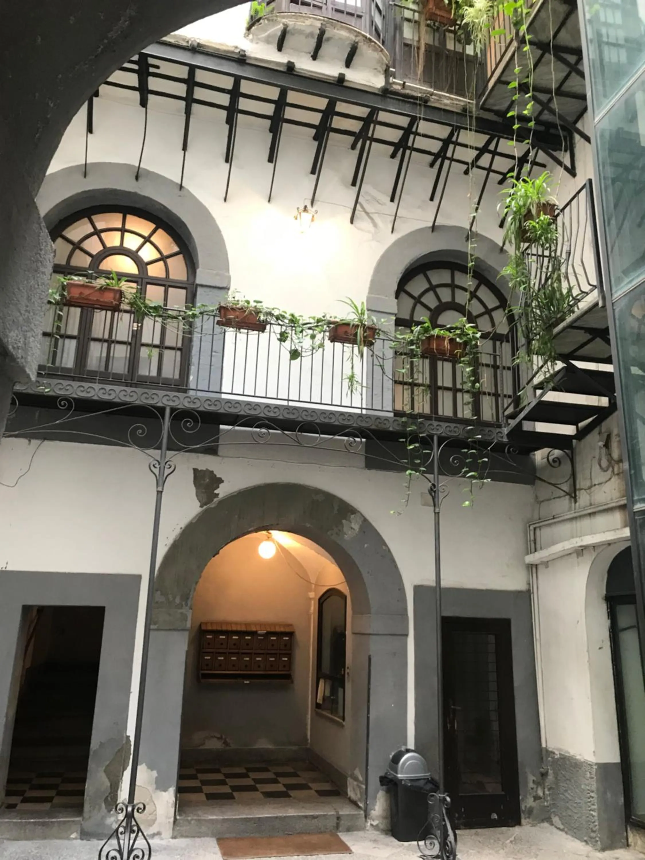 On site in Ai Tre Mercati