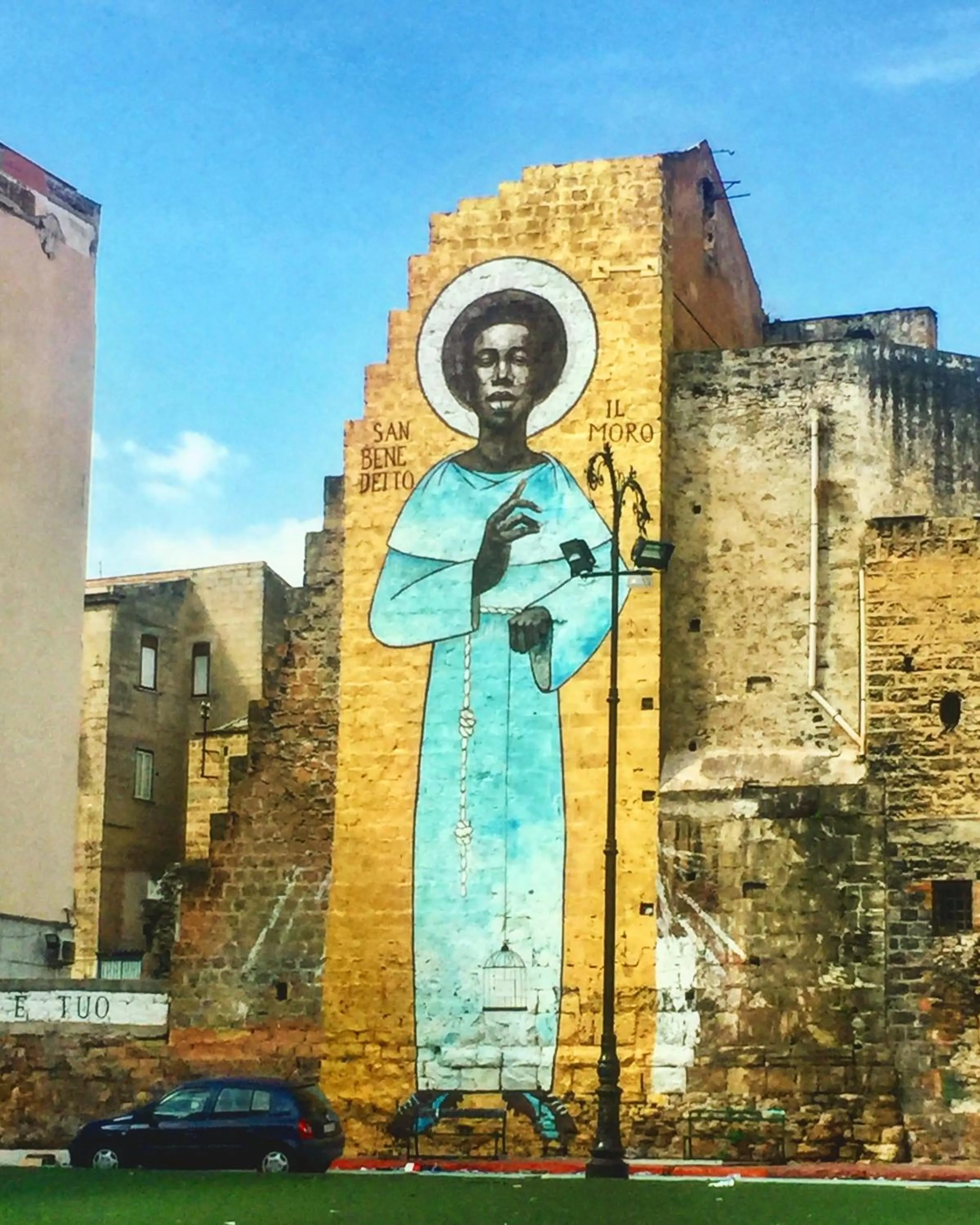 Nearby landmark in Ai Tre Mercati