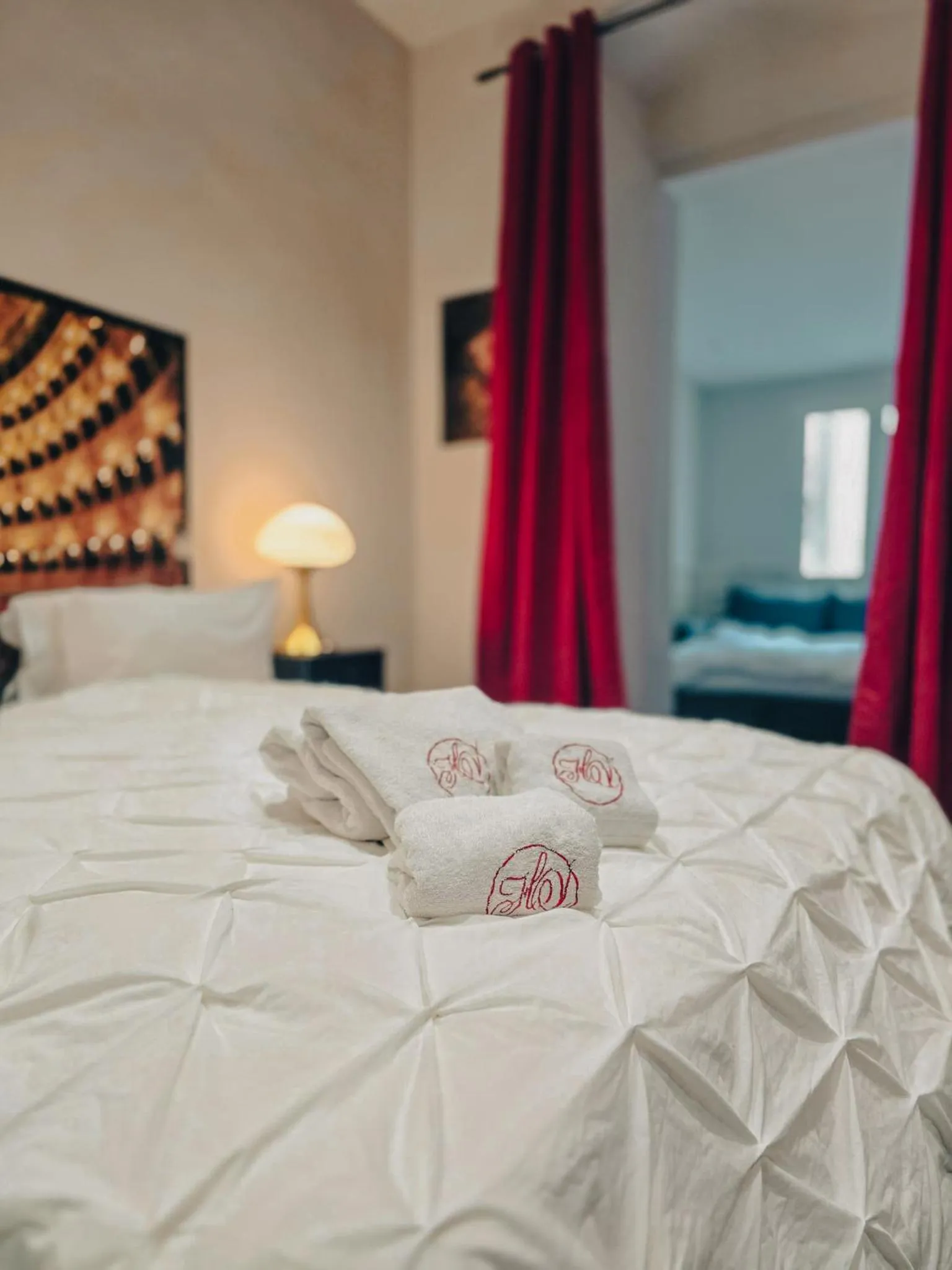 Bed in Hôtel Les Voyageurs