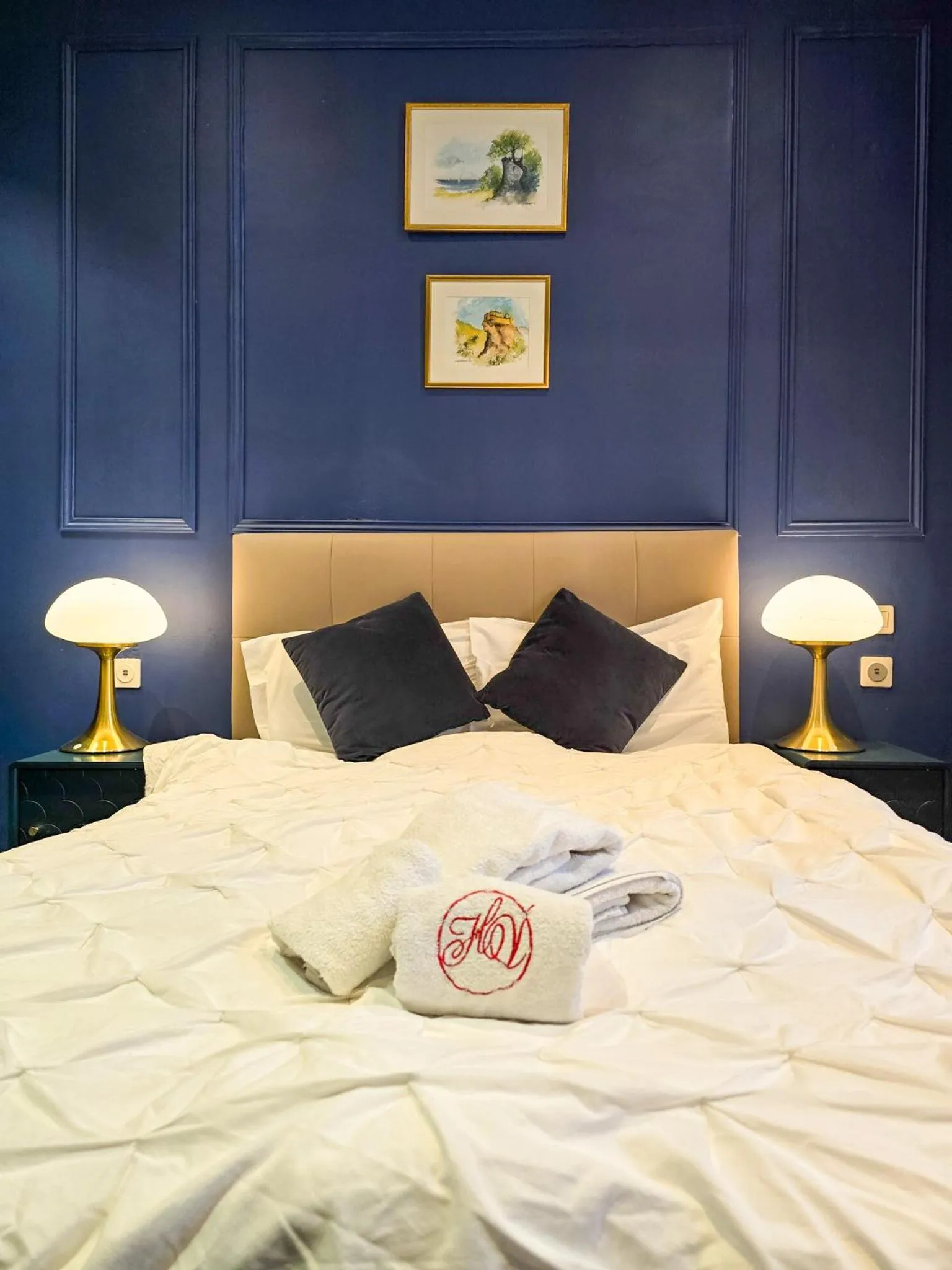 Bed in Hôtel Les Voyageurs