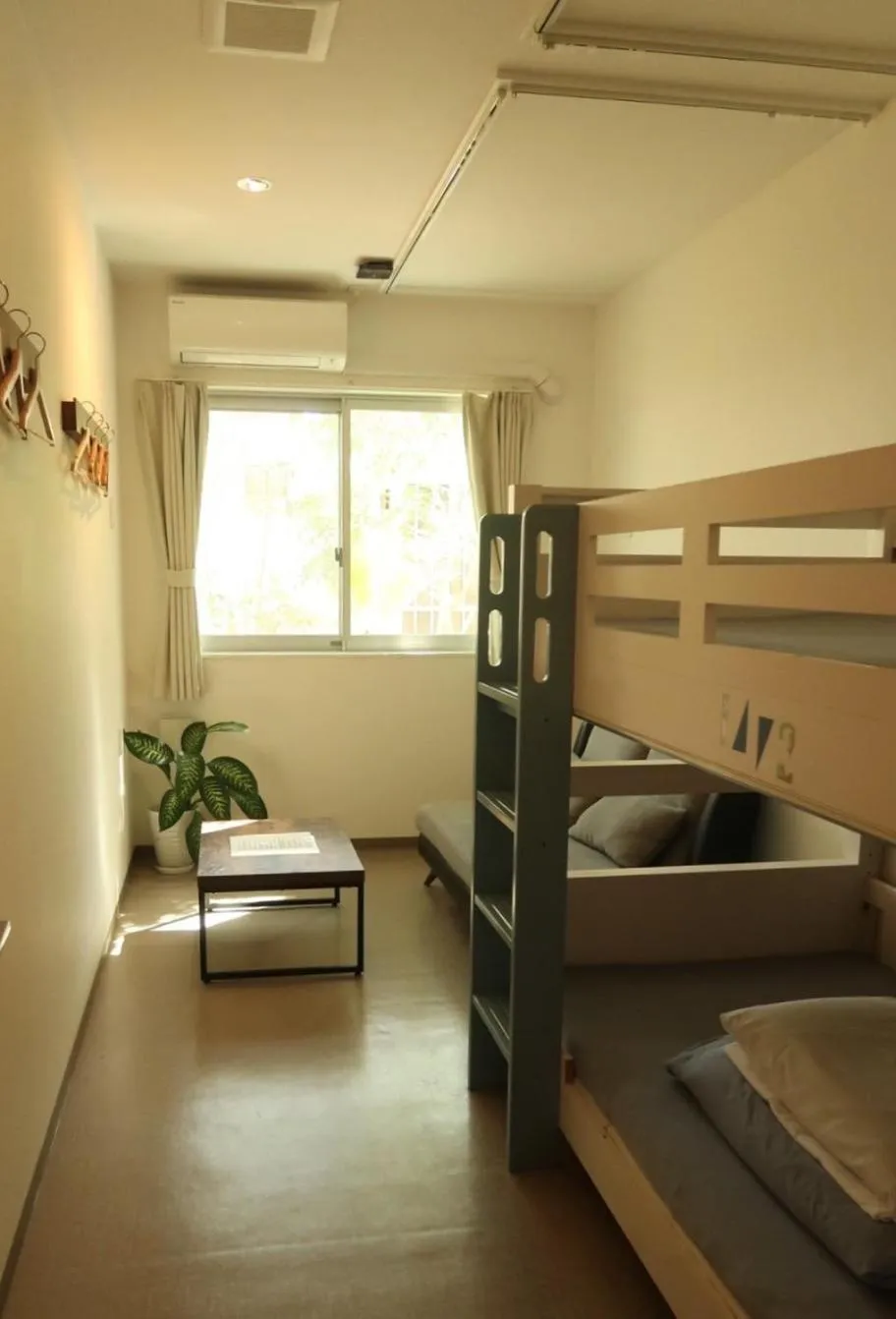 Bed in HOSTEL SunTerrace Ishigaki