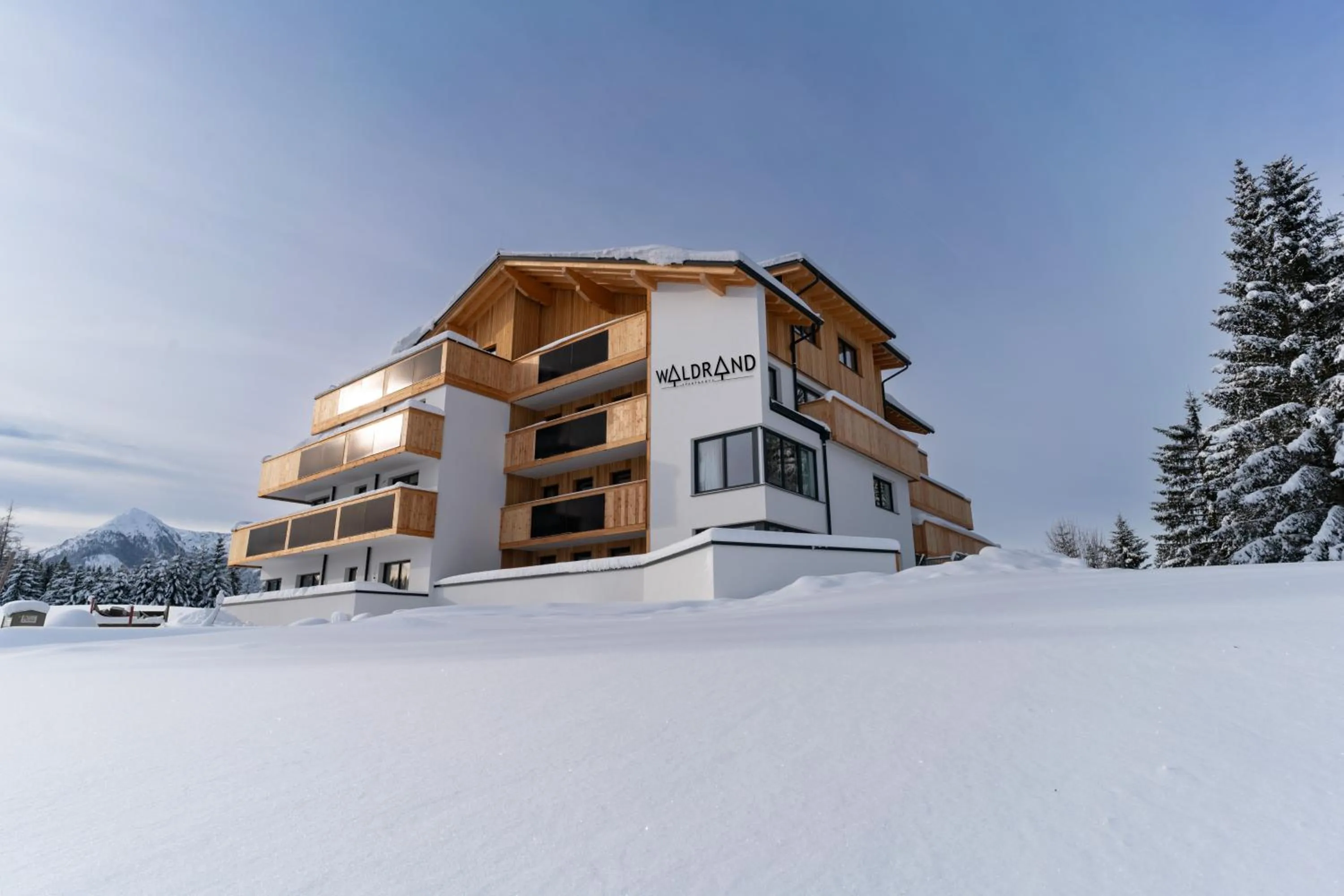 Property building in Waldrand Apartments