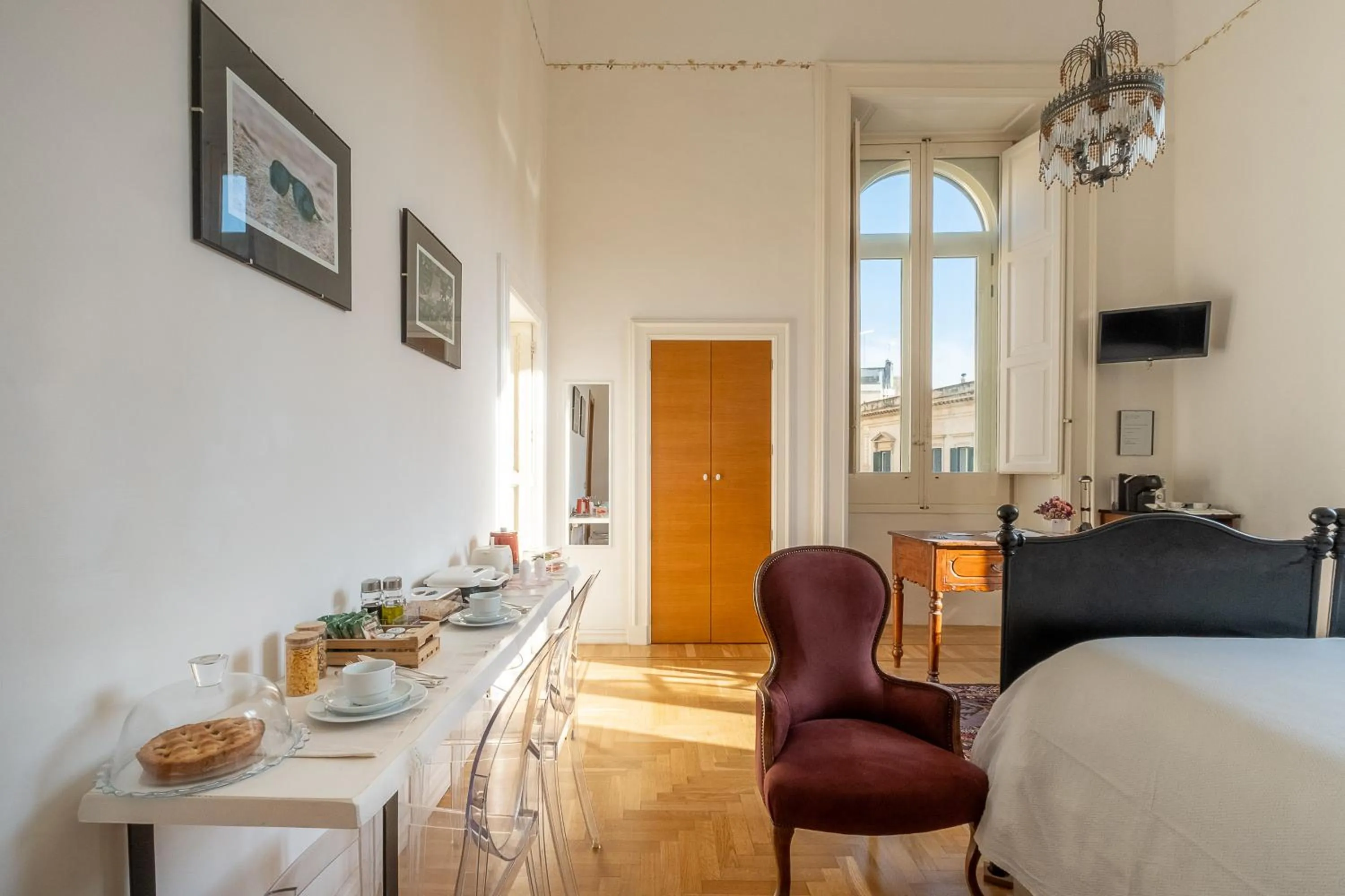 Breakfast in Palazzo De Giorgi B&B