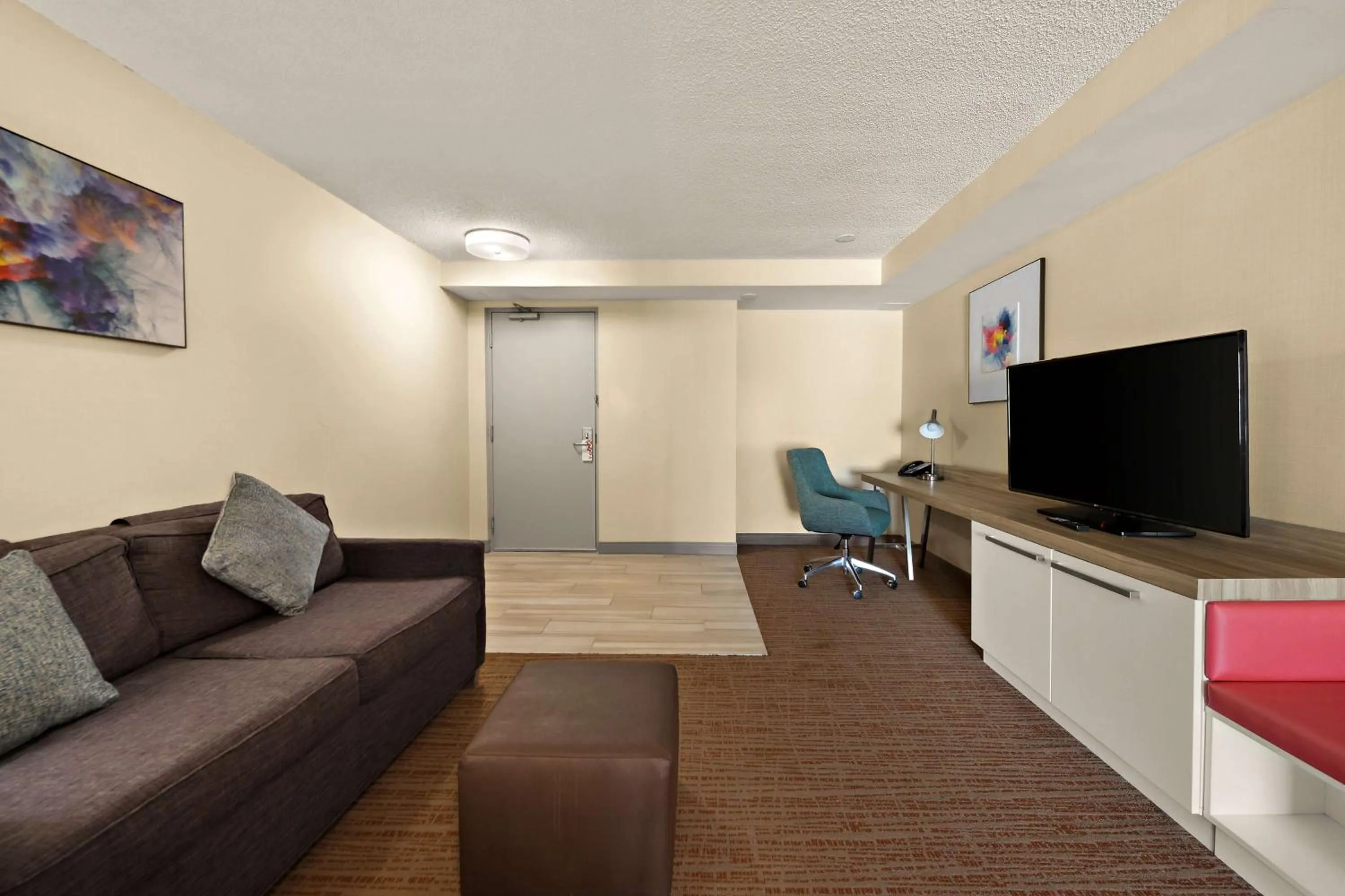 Living room in Hilton Garden Inn Williamsburg