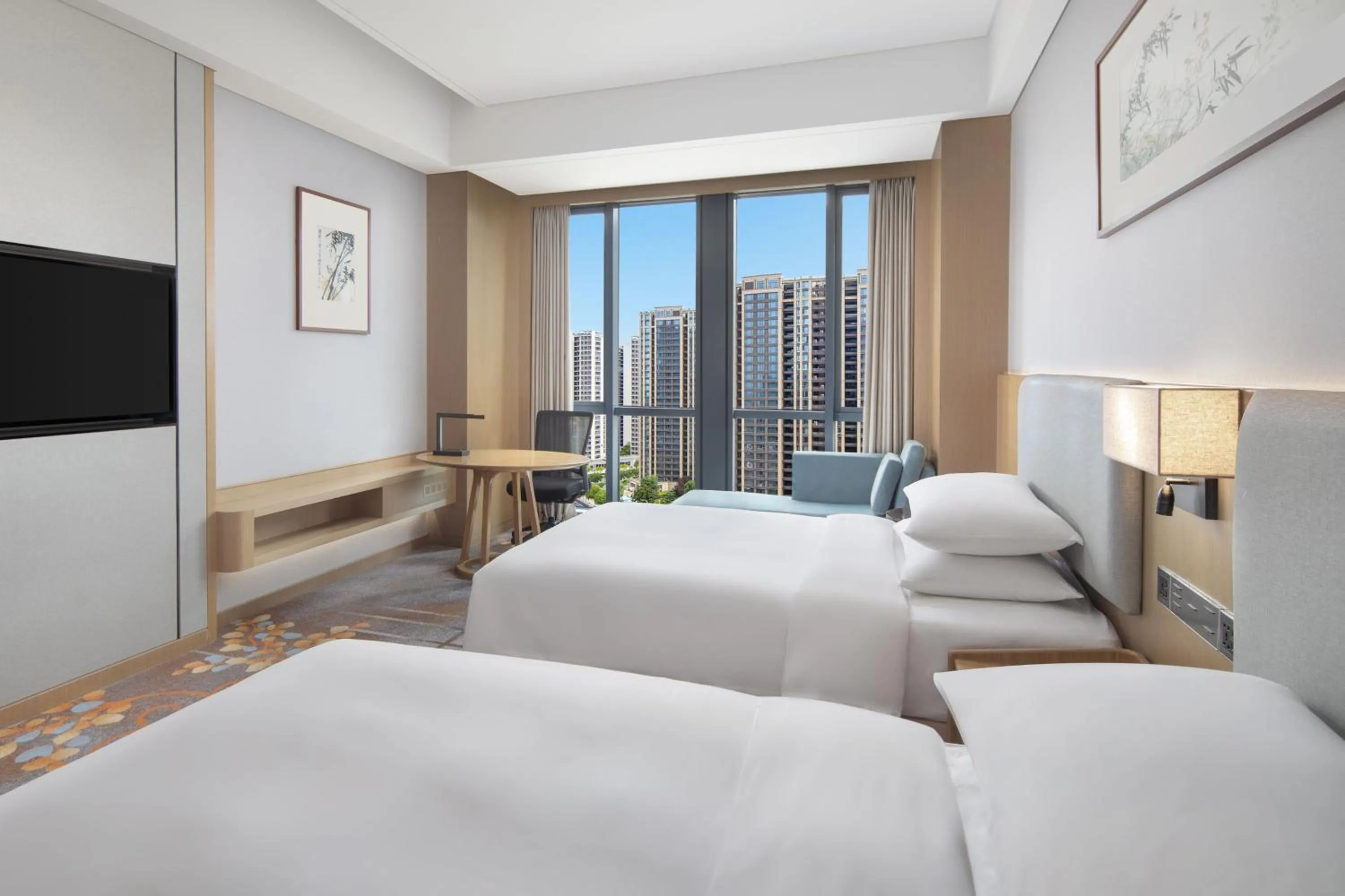 Photo of the whole room, Bed in Courtyard by Marriott Hangzhou Xiaoshan