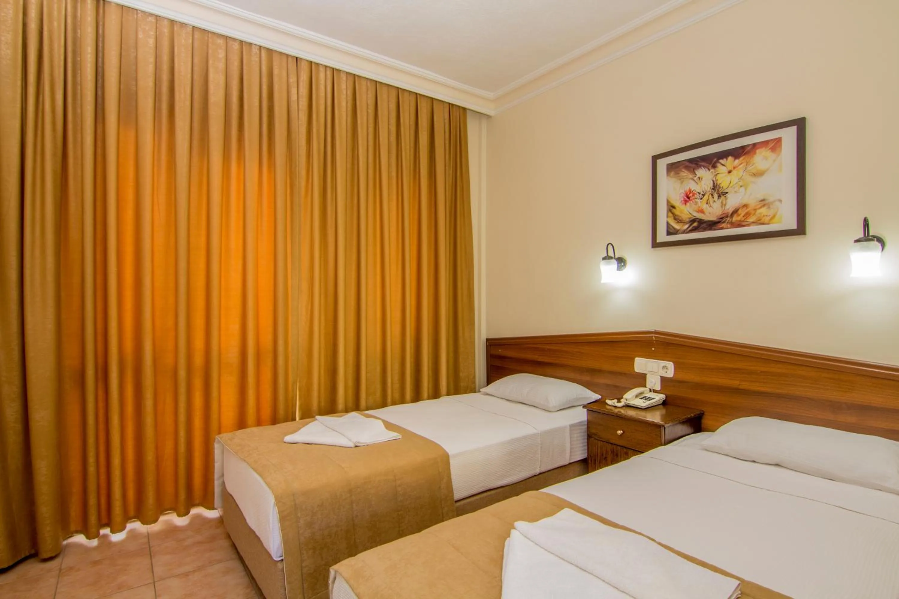 Bed in Hotel Karbel Sun