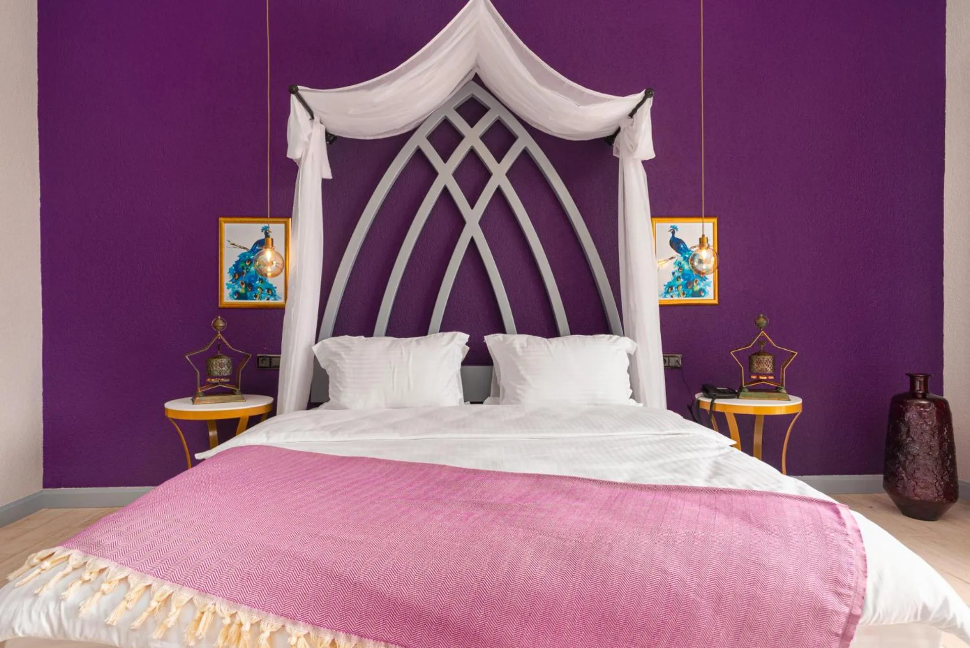 Bed in Hotel Karbel Sun