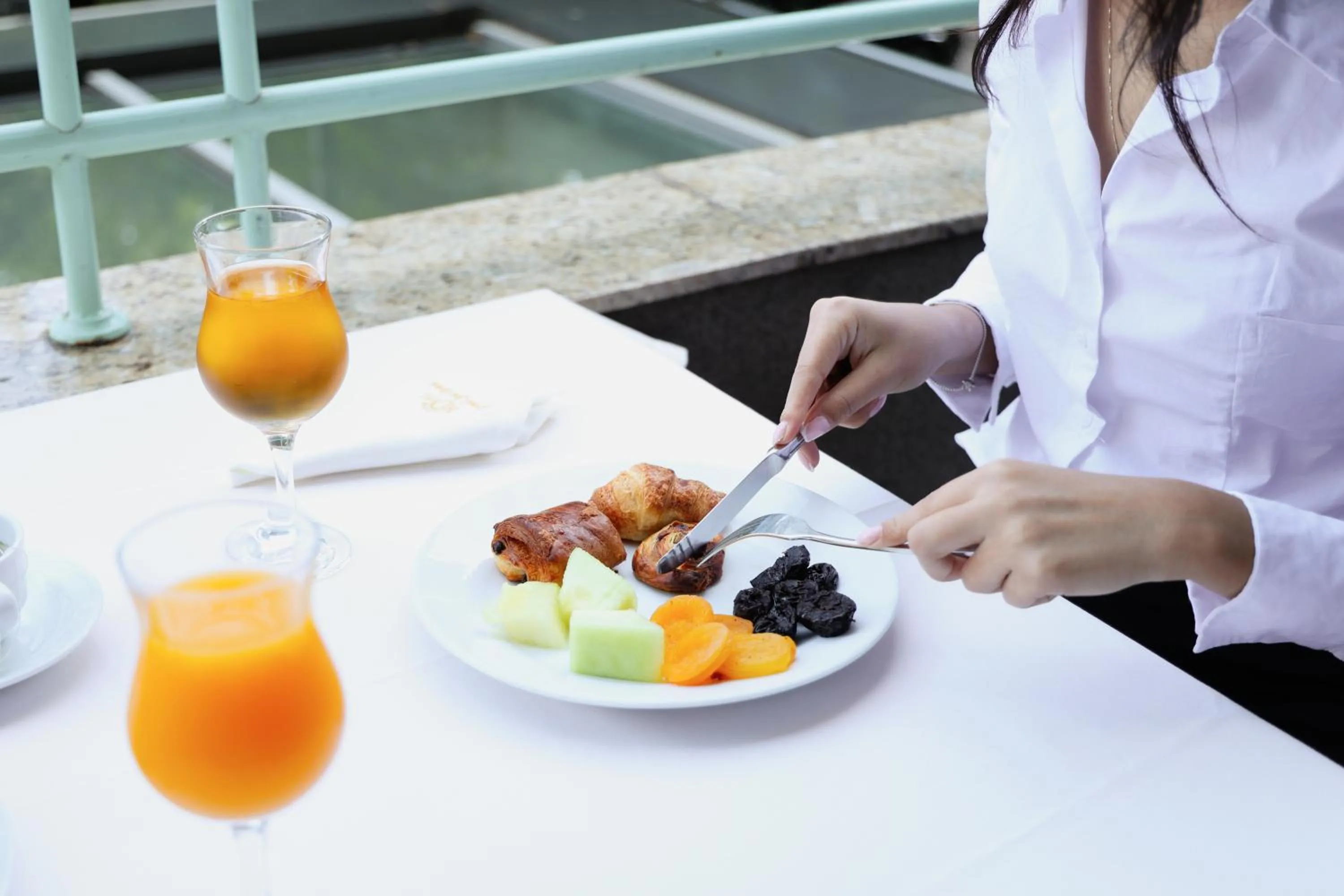 Breakfast in Grand Hotel & Spa Tirana