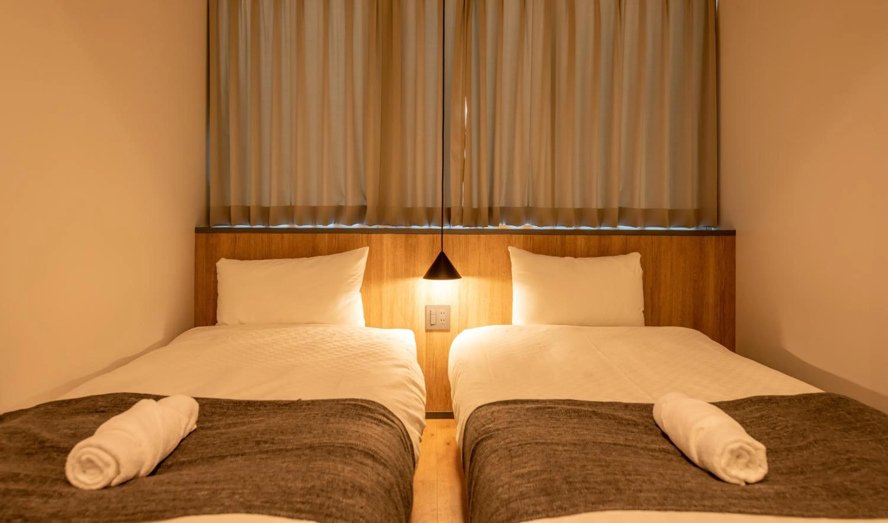 Bed in Yeah Room Namba