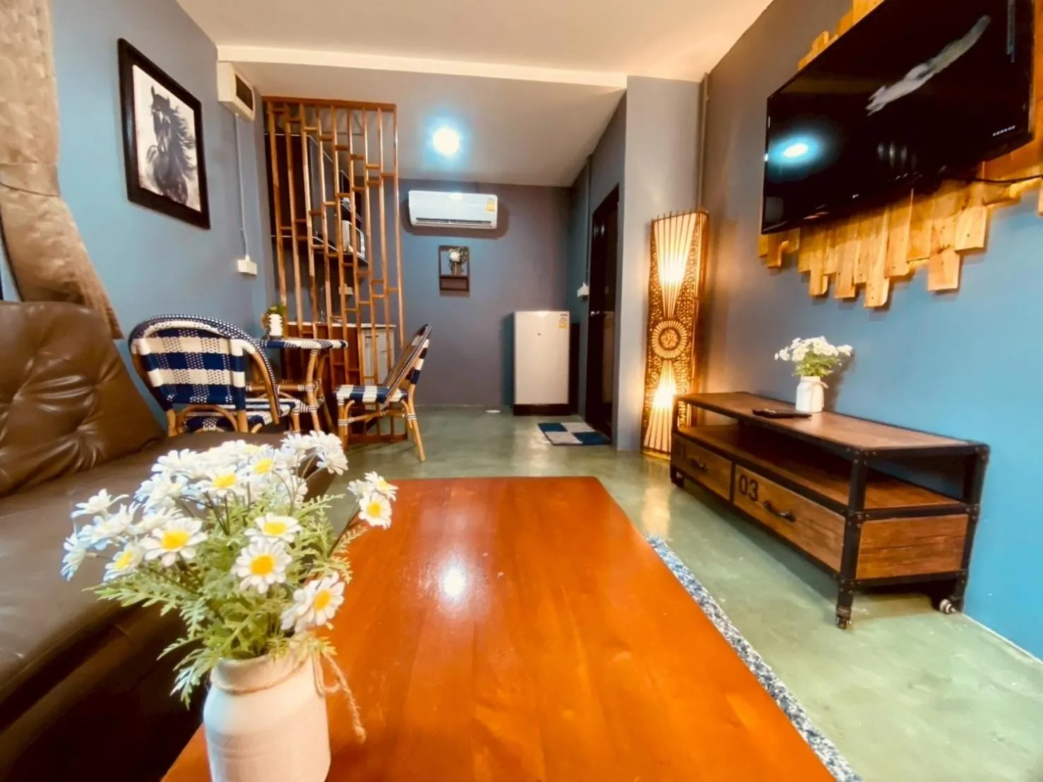 TV and multimedia in Cicada Lanta