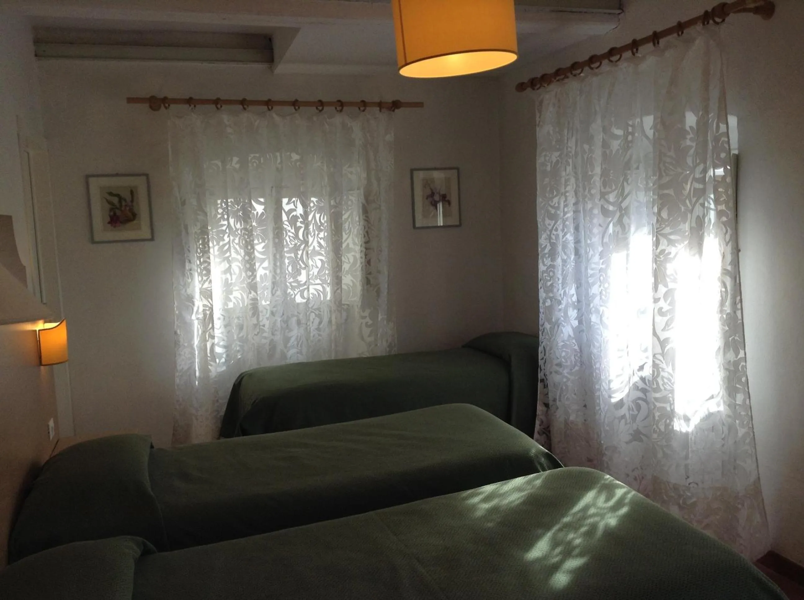 Photo of the whole room, Bed in Albergo Giugni