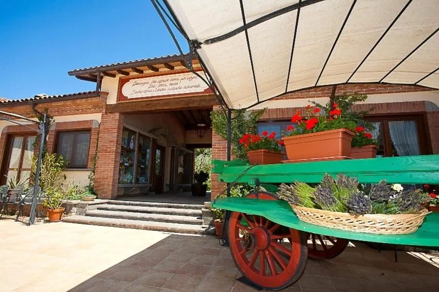 Facade/entrance in Corte In Fiore
