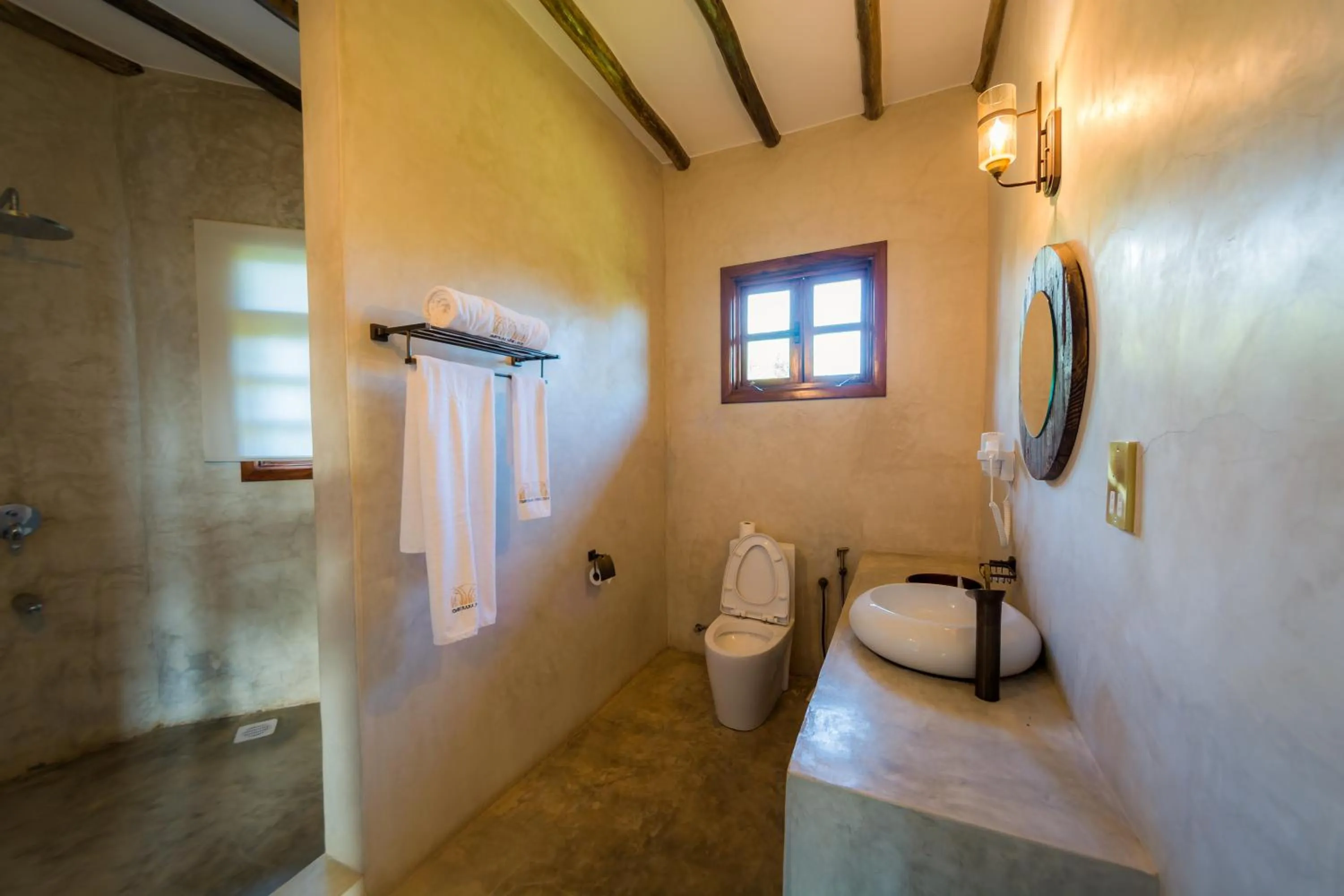 Bathroom in Emburara Farm Lodge