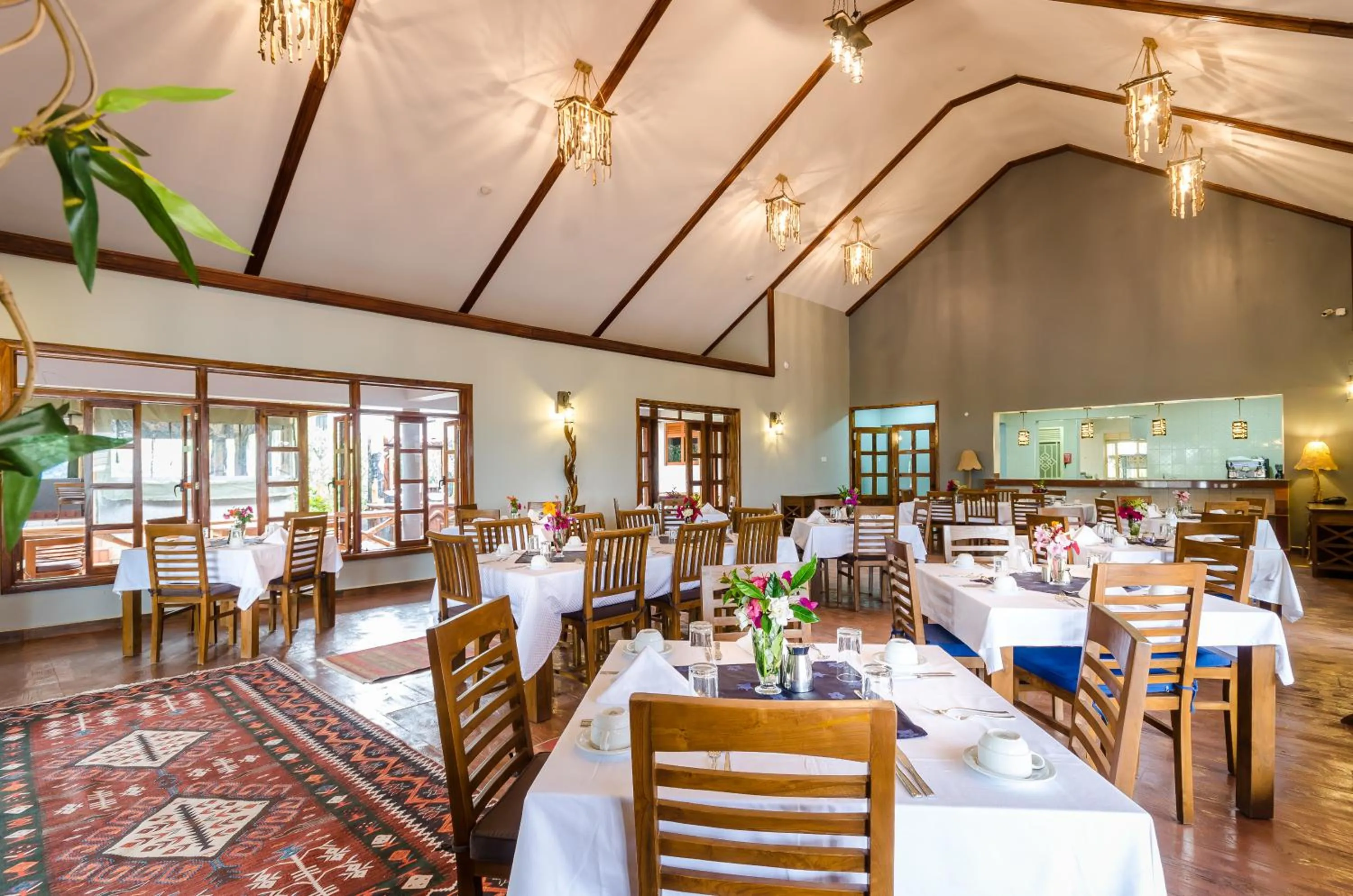 Restaurant/places to eat in Emburara Farm Lodge