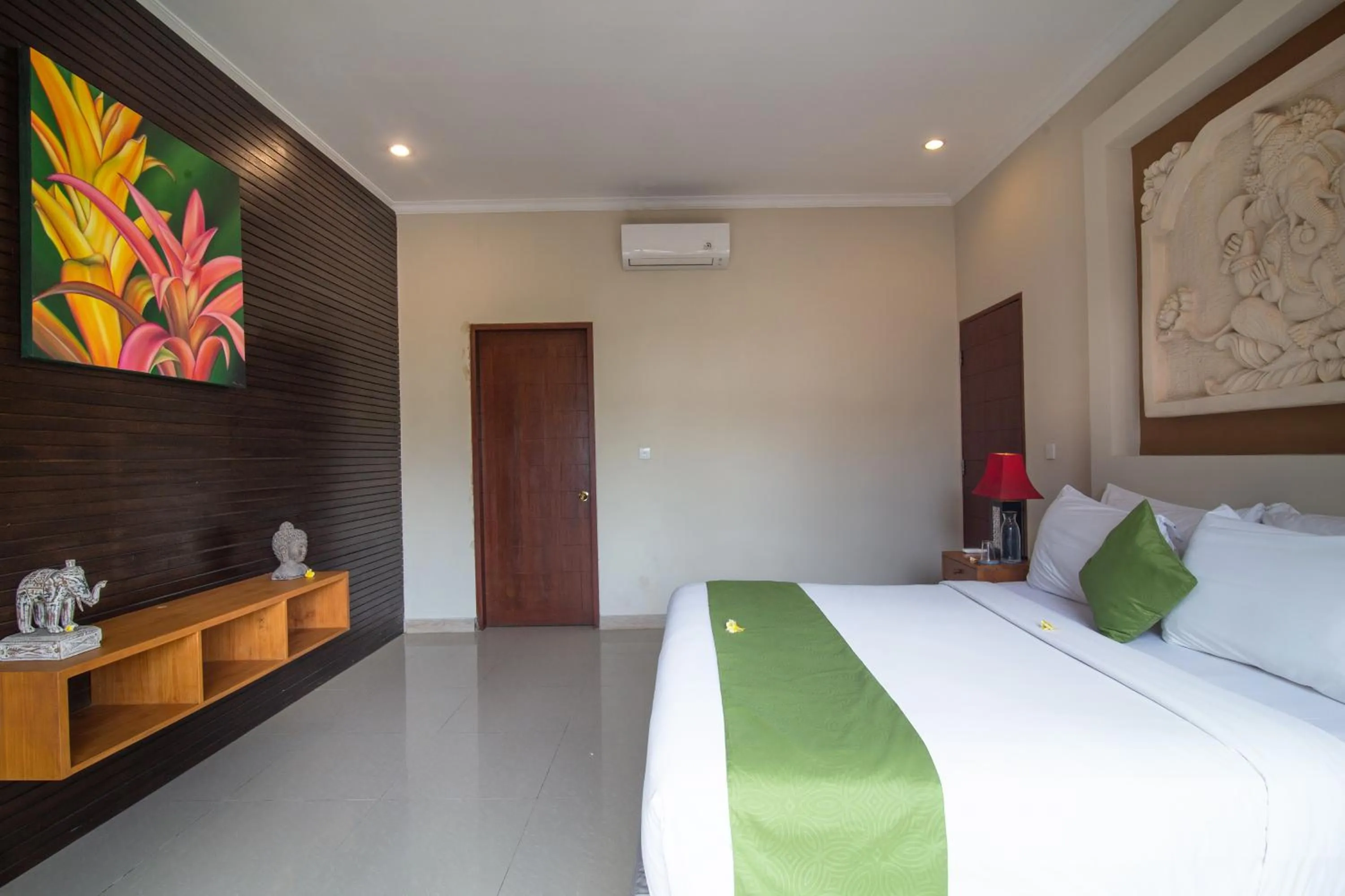 Bedroom, Bed in Villa Verano at Echo Beach Canggu
