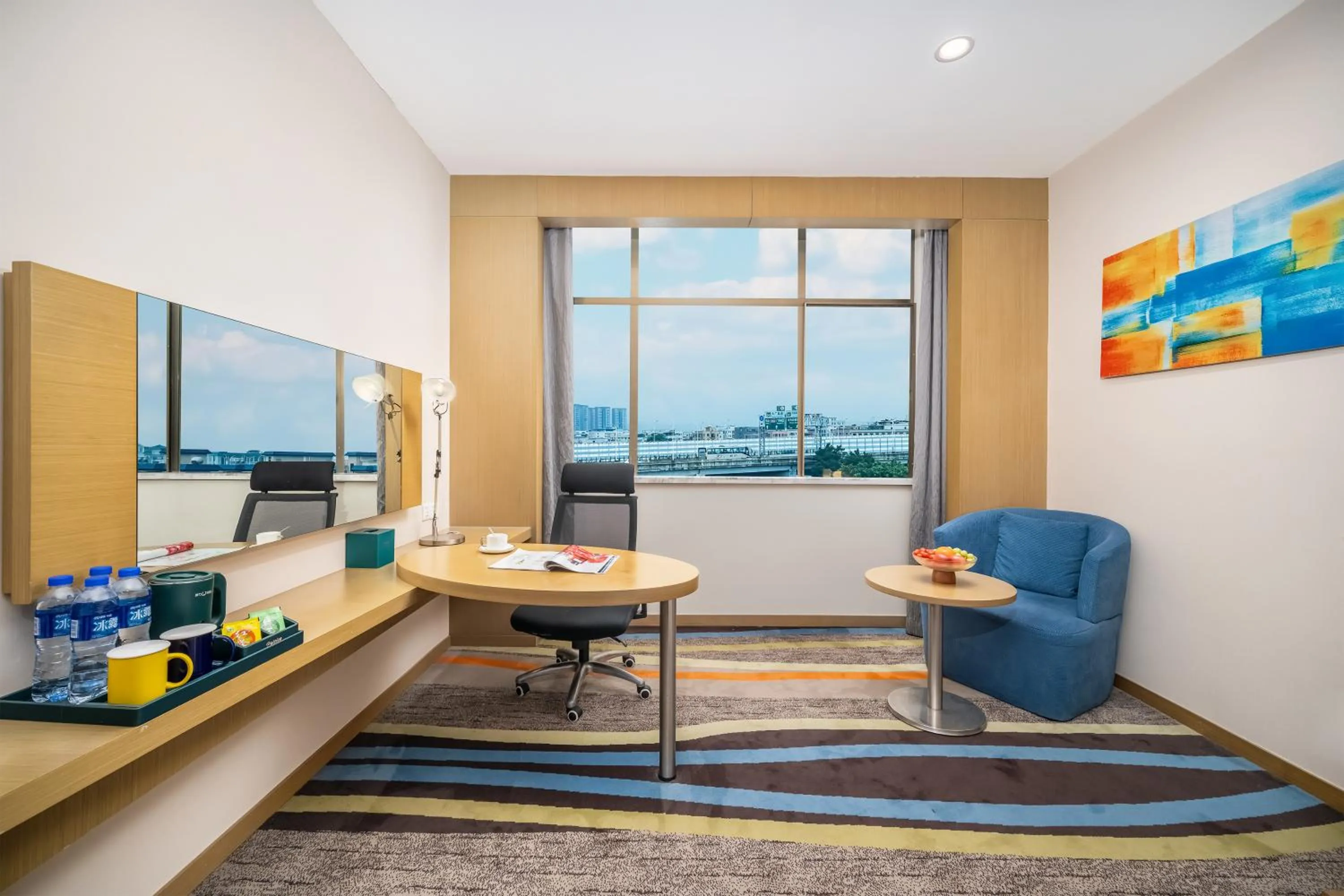 Photo of the whole room in Guangzhou Baiyun Airport Rejoice by Argyle Hotel Rehe Metro Exit B --Free shuttle bus is provided during the 138th Canton Fair