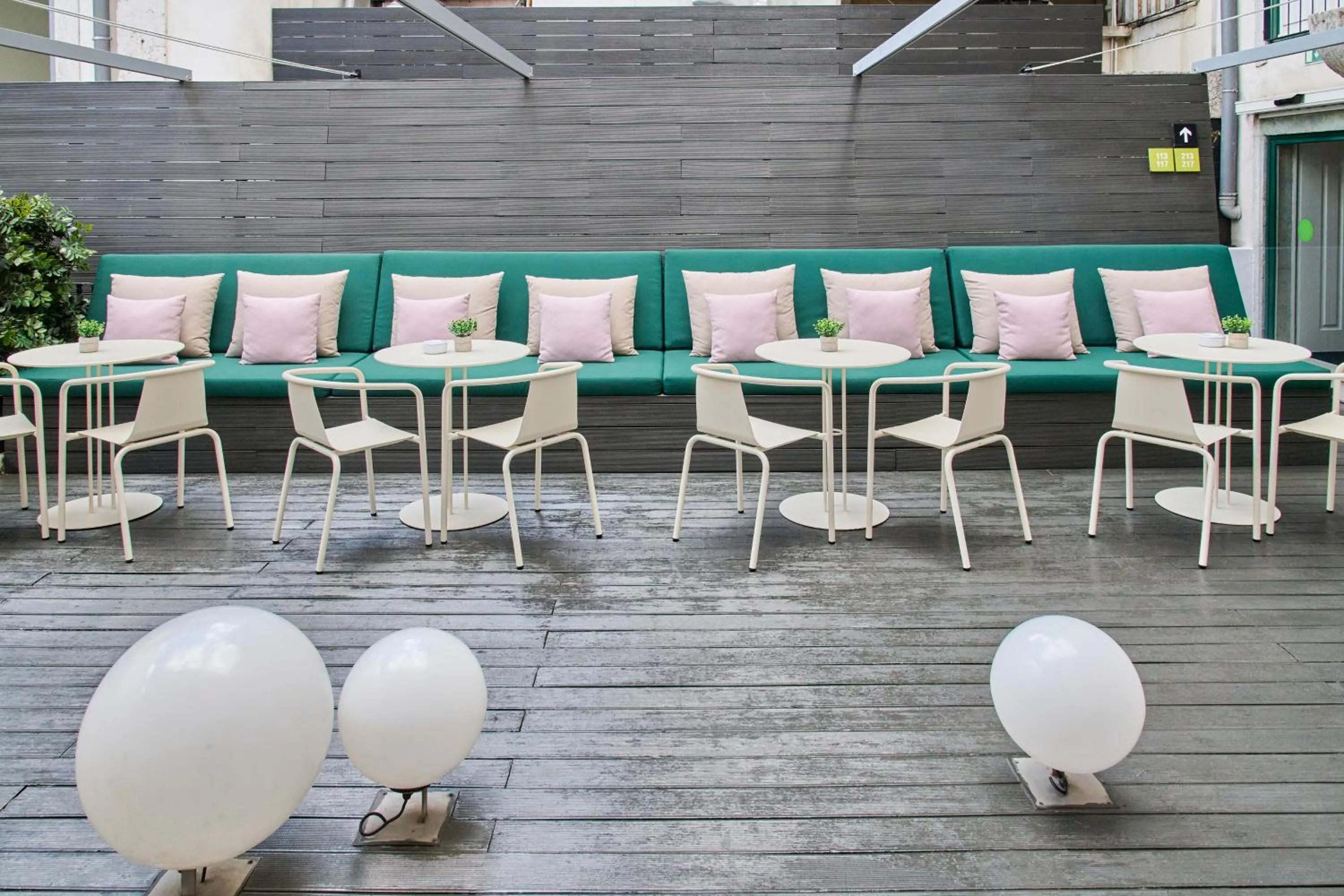 Property building in Hotel Gat Rossio