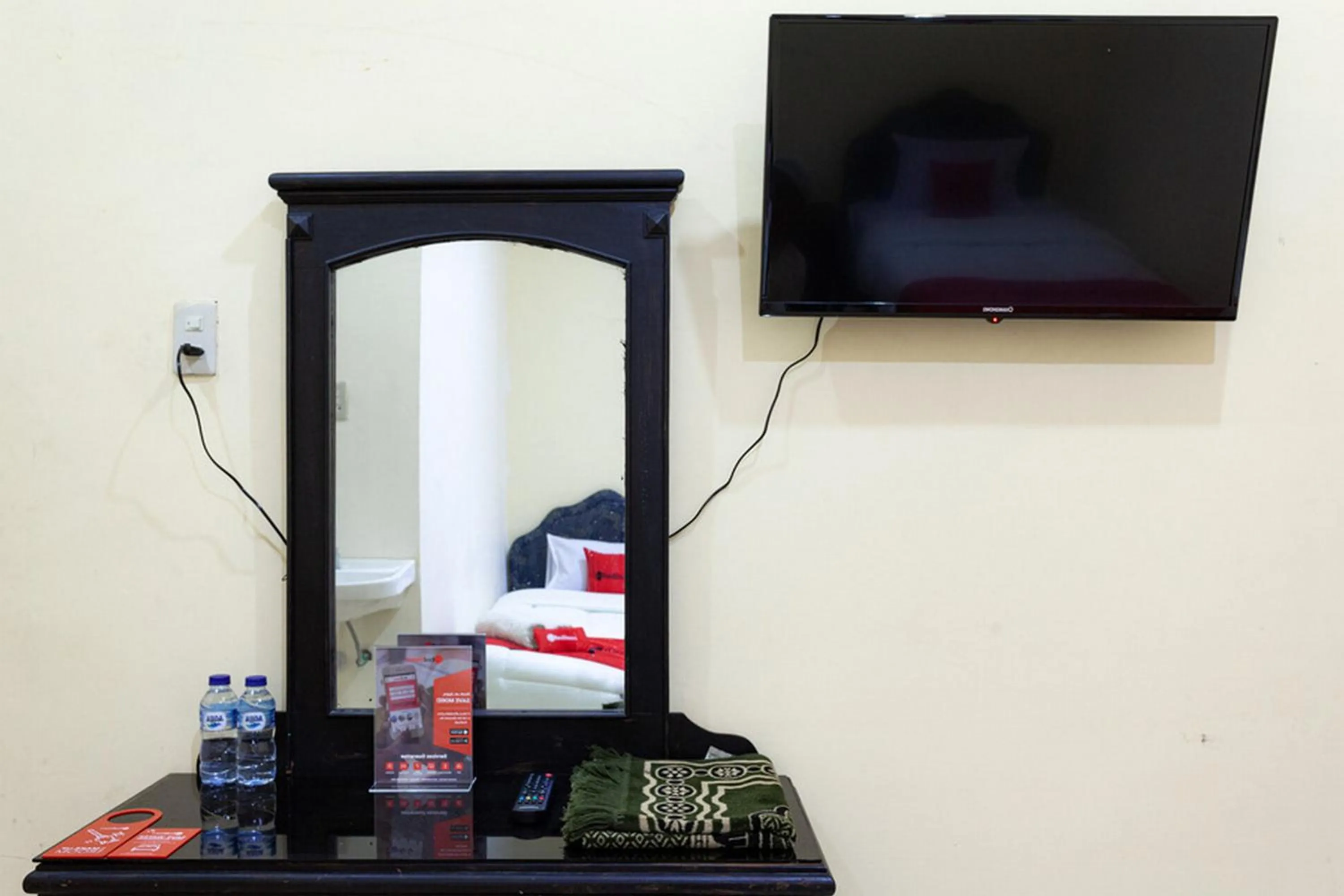 RedDoorz near Yuki Simpang Raya Mall Medan 2