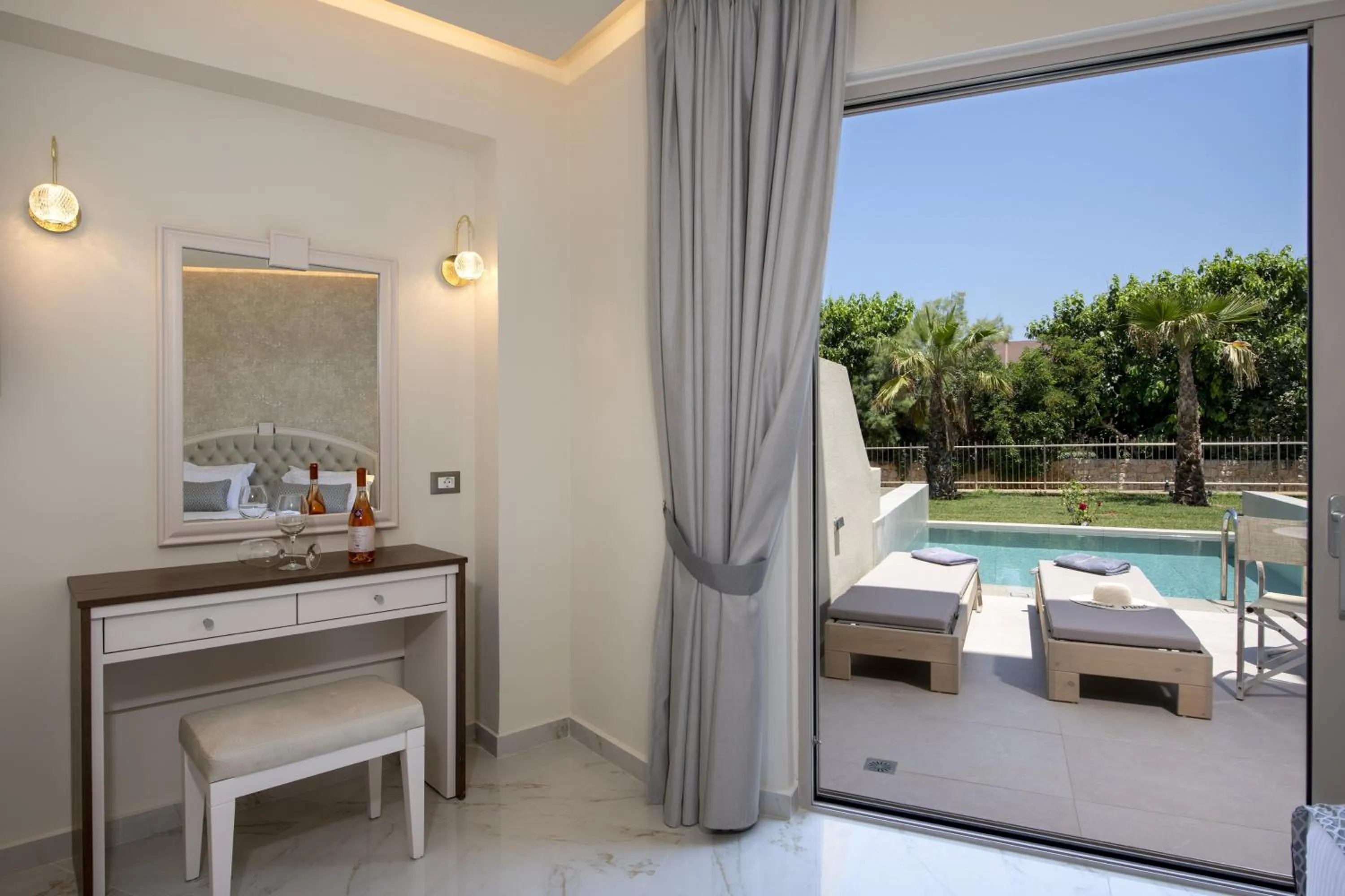 Vantaris Luxury Beach Resort