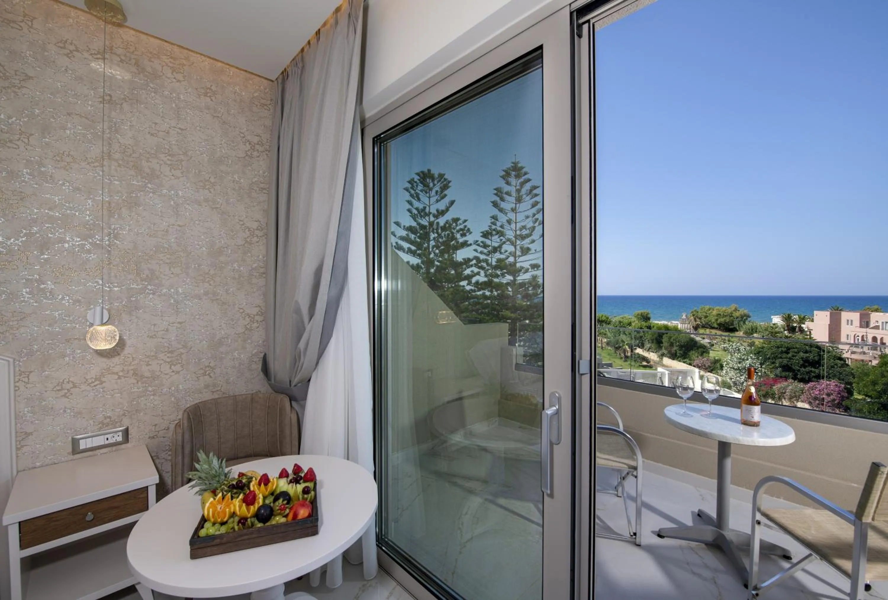 Vantaris Luxury Beach Resort