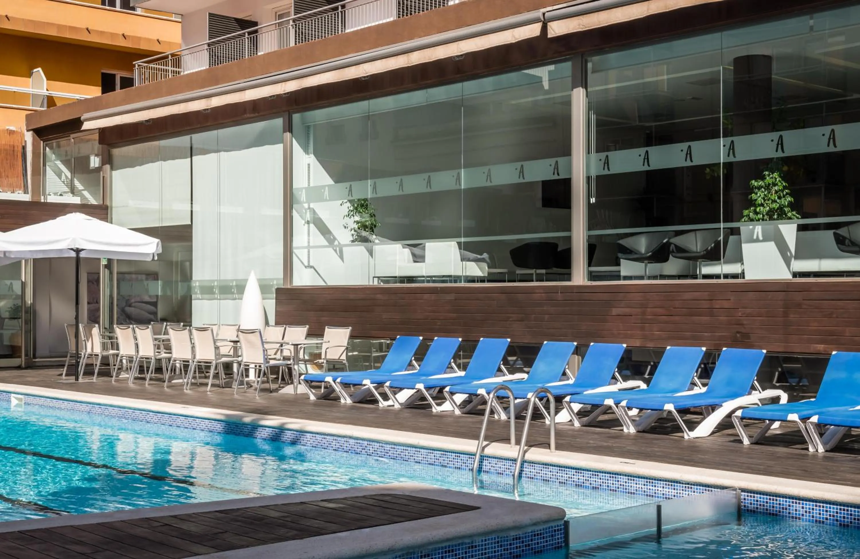 Swimming pool in ALEGRIA Mariner Adults Only