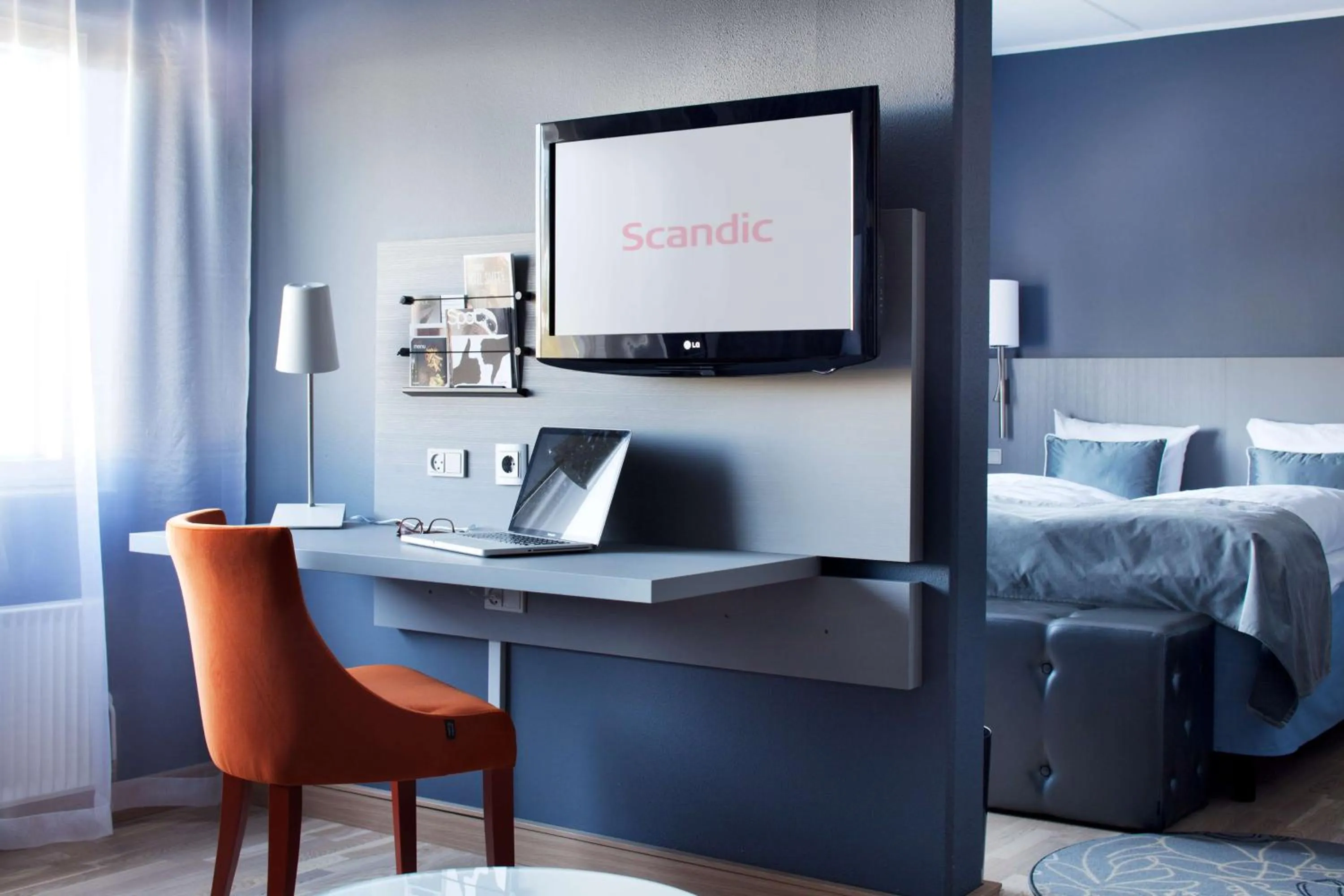 Bedroom, Bed in Scandic Kolding