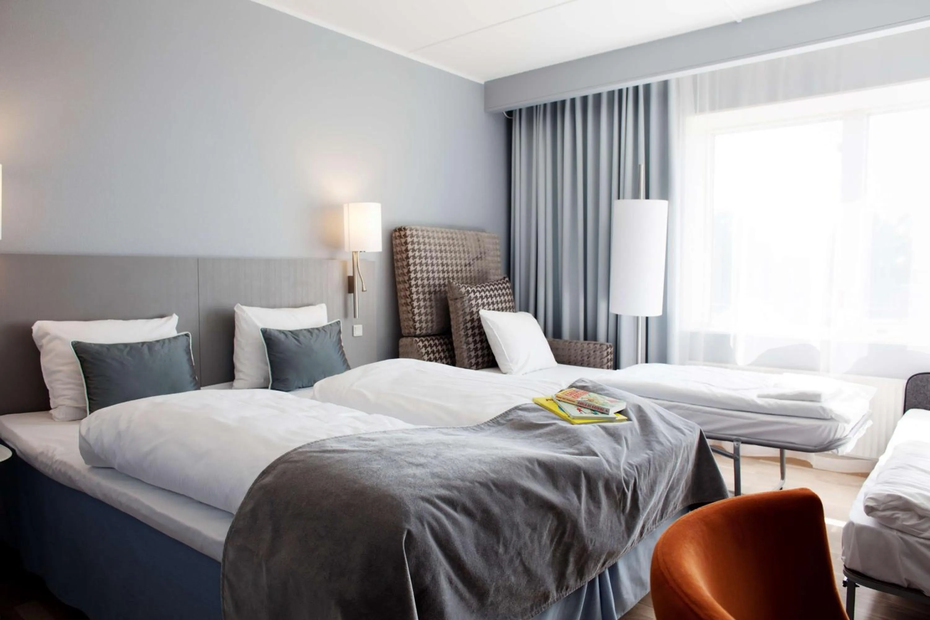 Bedroom, Bed in Scandic Kolding