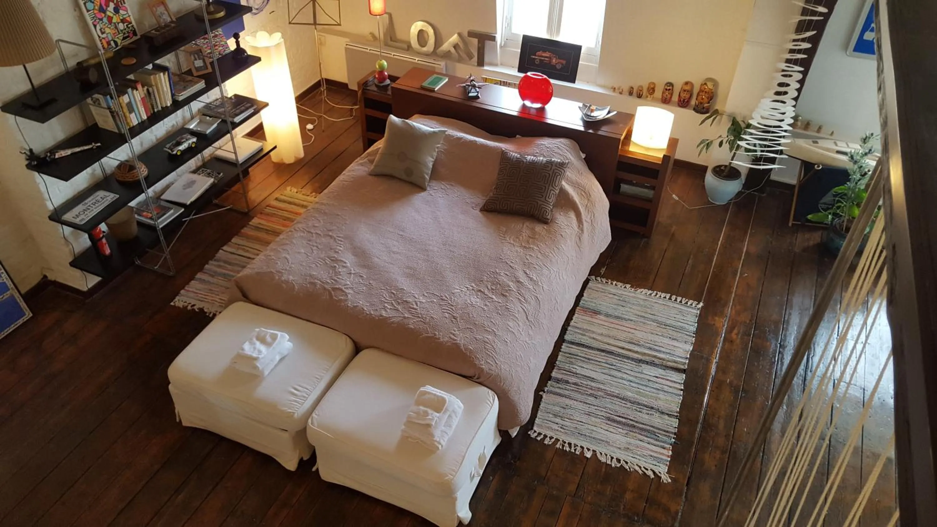 Photo of the whole room, Bed in Manoir de la Peylouse