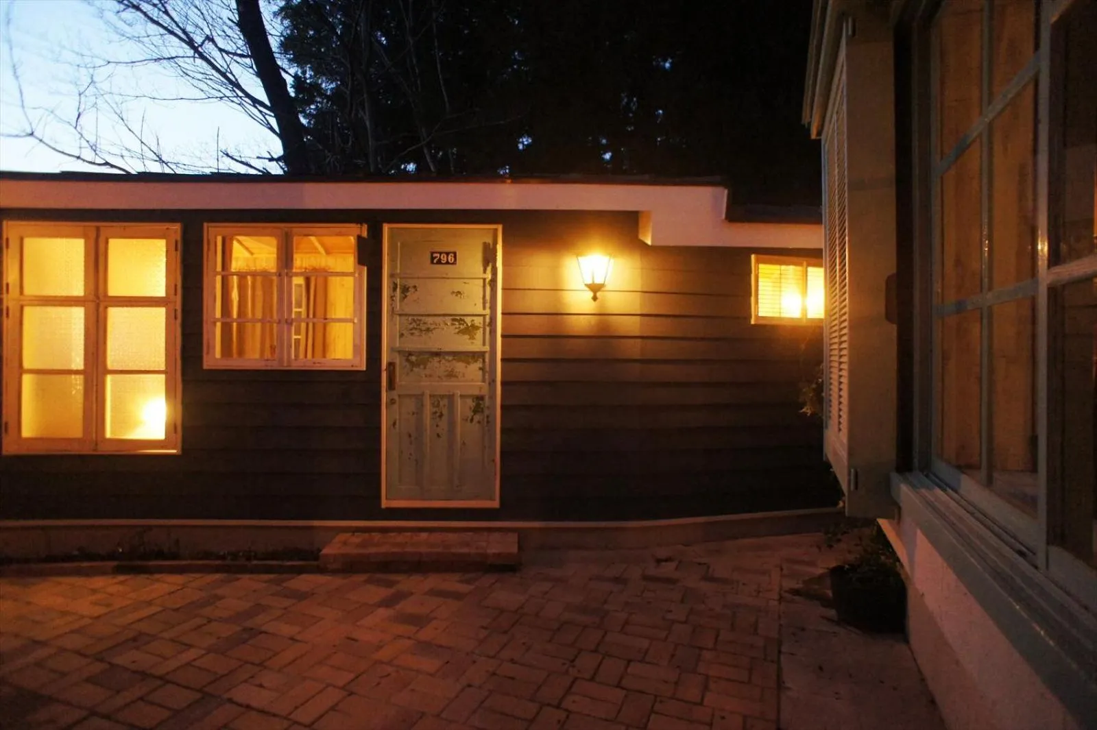 Property building in Saku Cafe