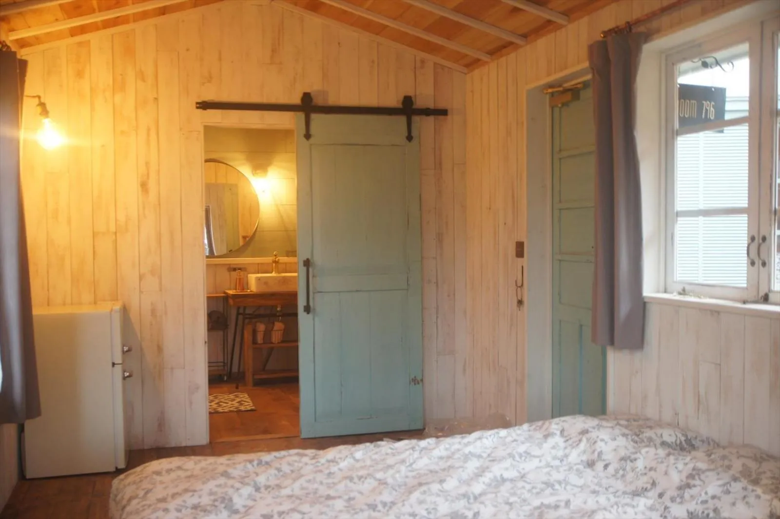 Bedroom, Bed in Saku Cafe