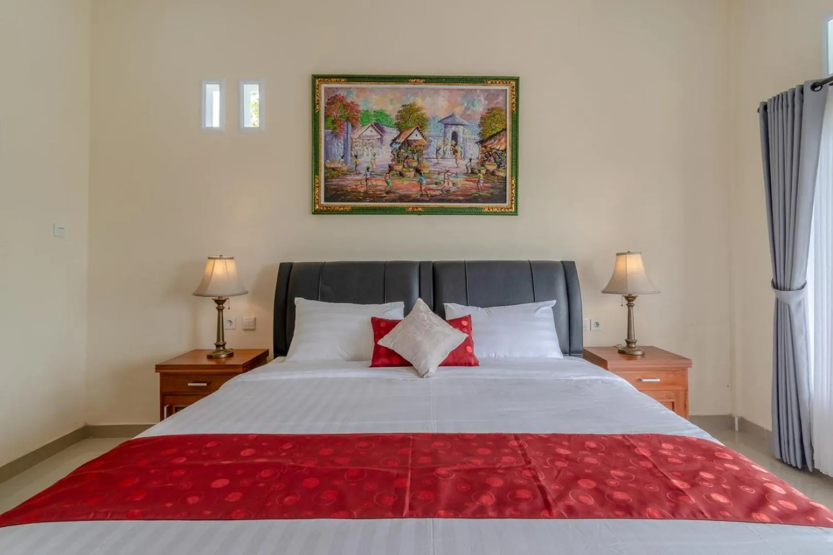 Bed in Adhi Jaya Suite