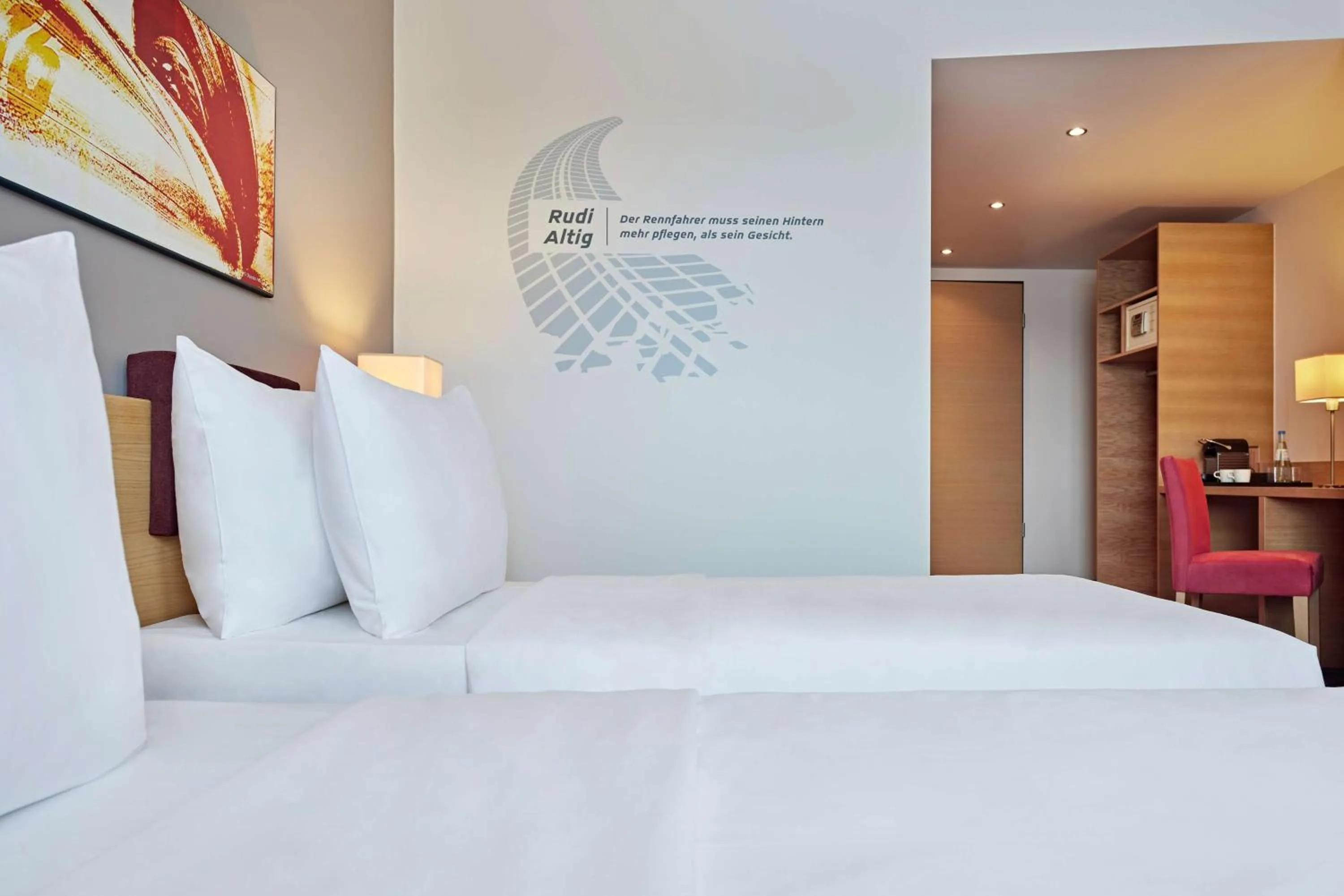 Bed in Nürburgring Motorsport Hotel