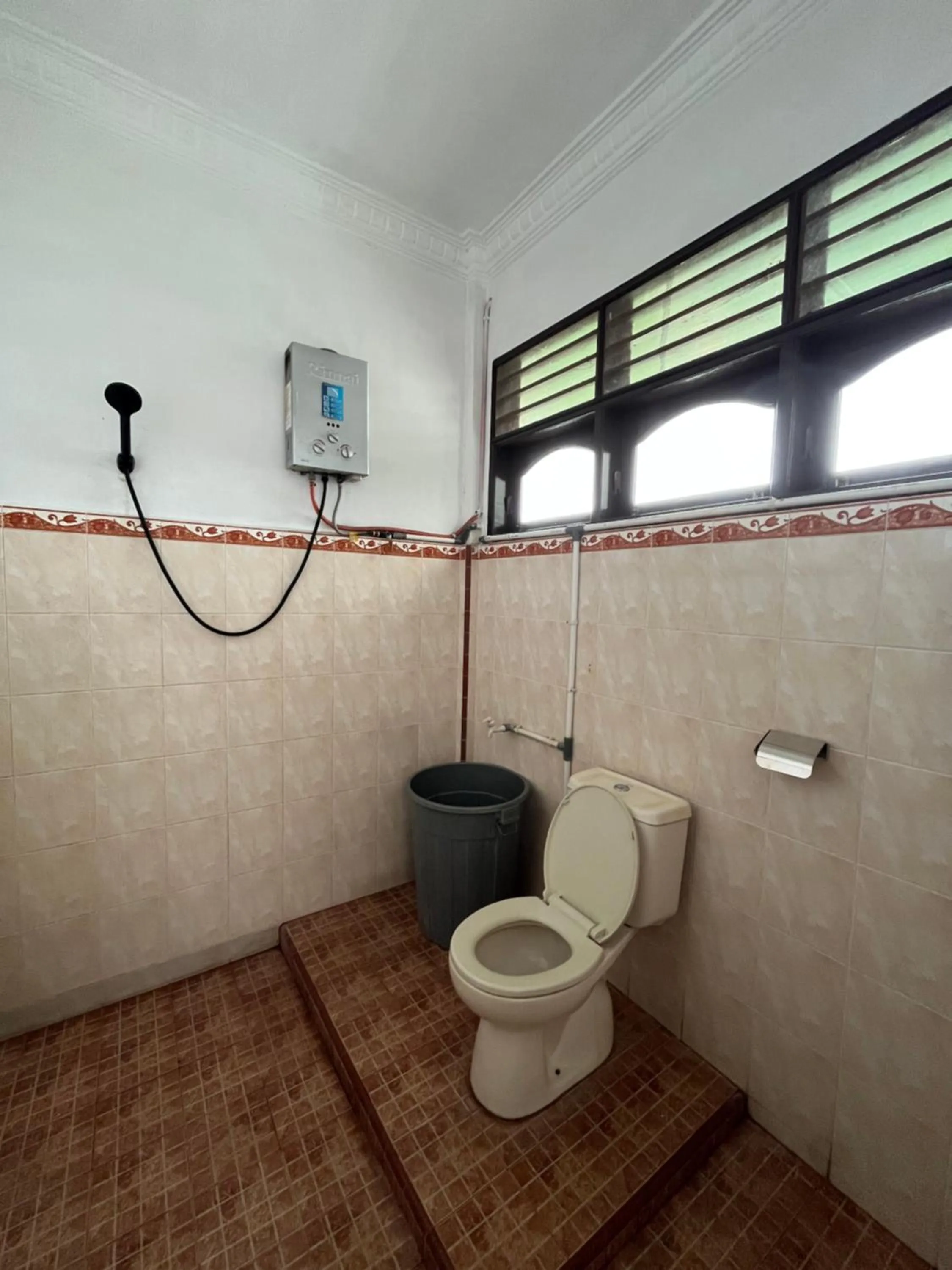 Sibayak Multinational Rest House