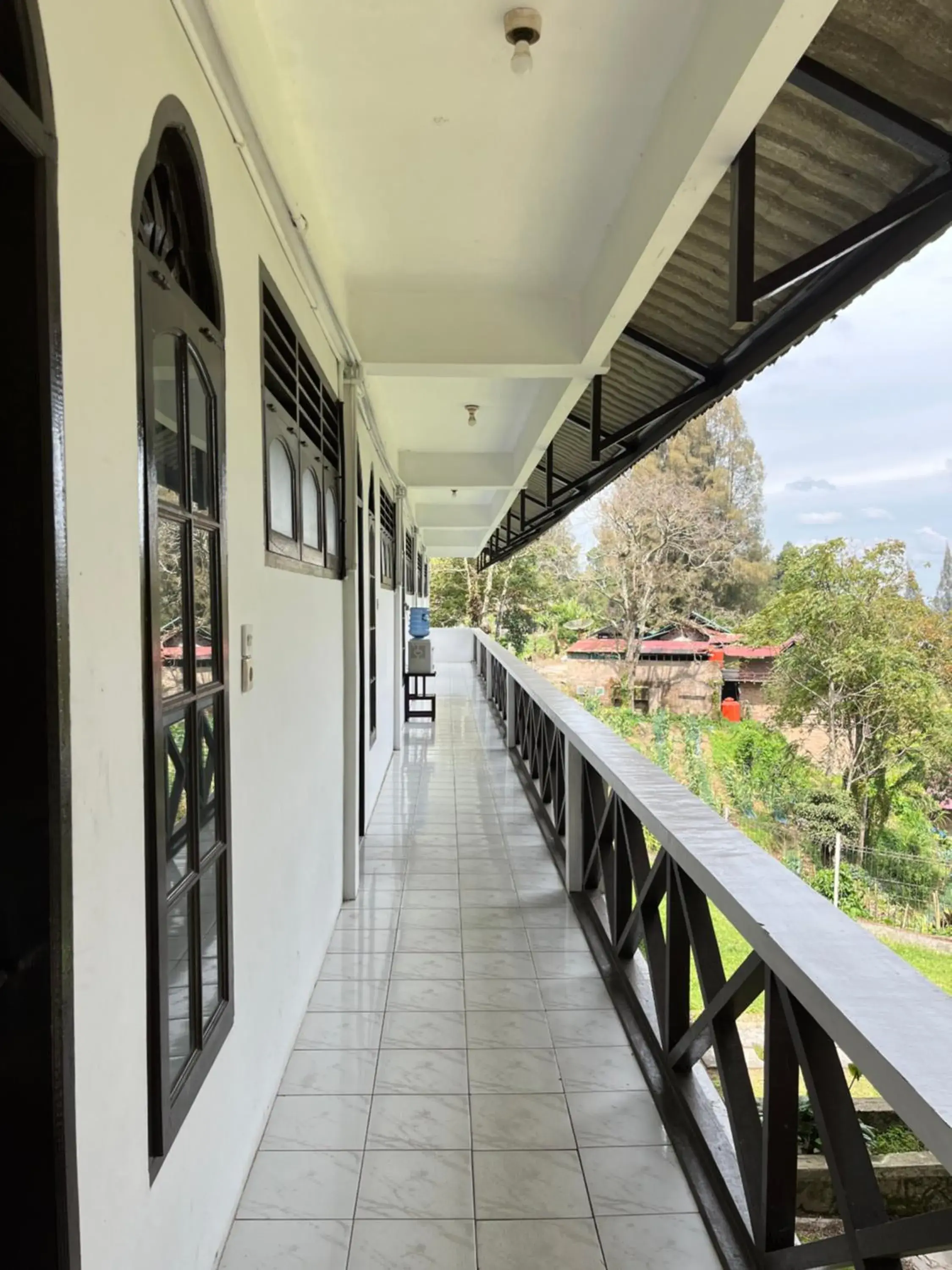 Standard Twin Room in Sibayak Multinational Rest House Standard Twin Room in Sibayak Multinational Rest House