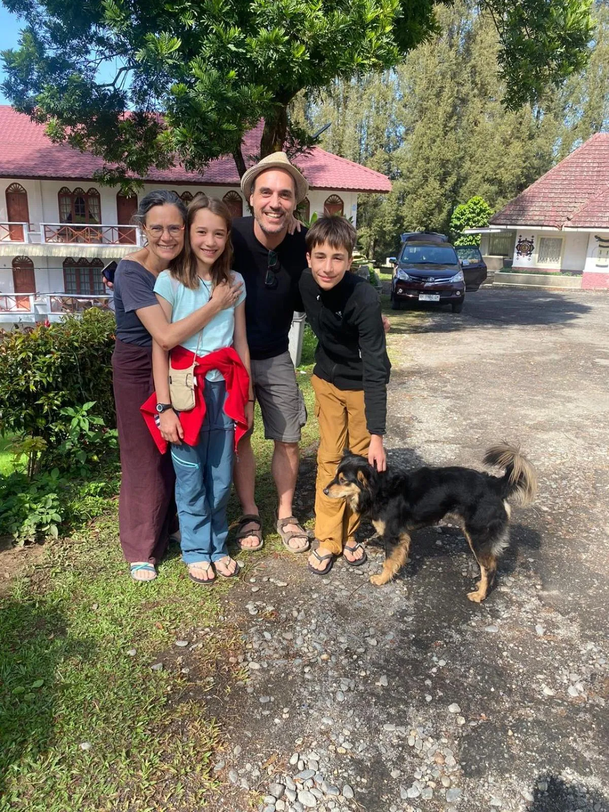 Sibayak Multinational Rest House