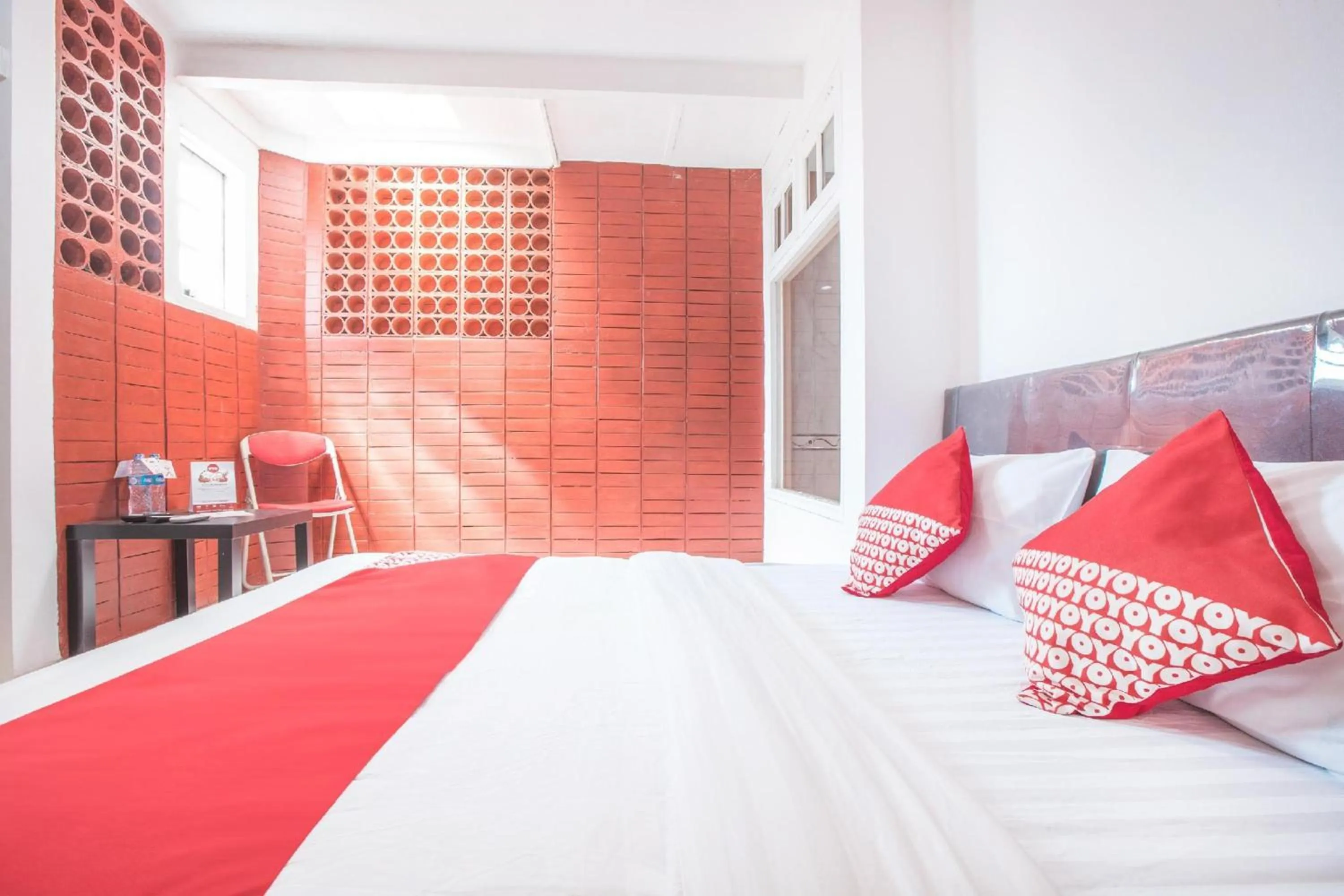 Photo of the whole room, Bed in Capital O 332 Residence G17 Kemang