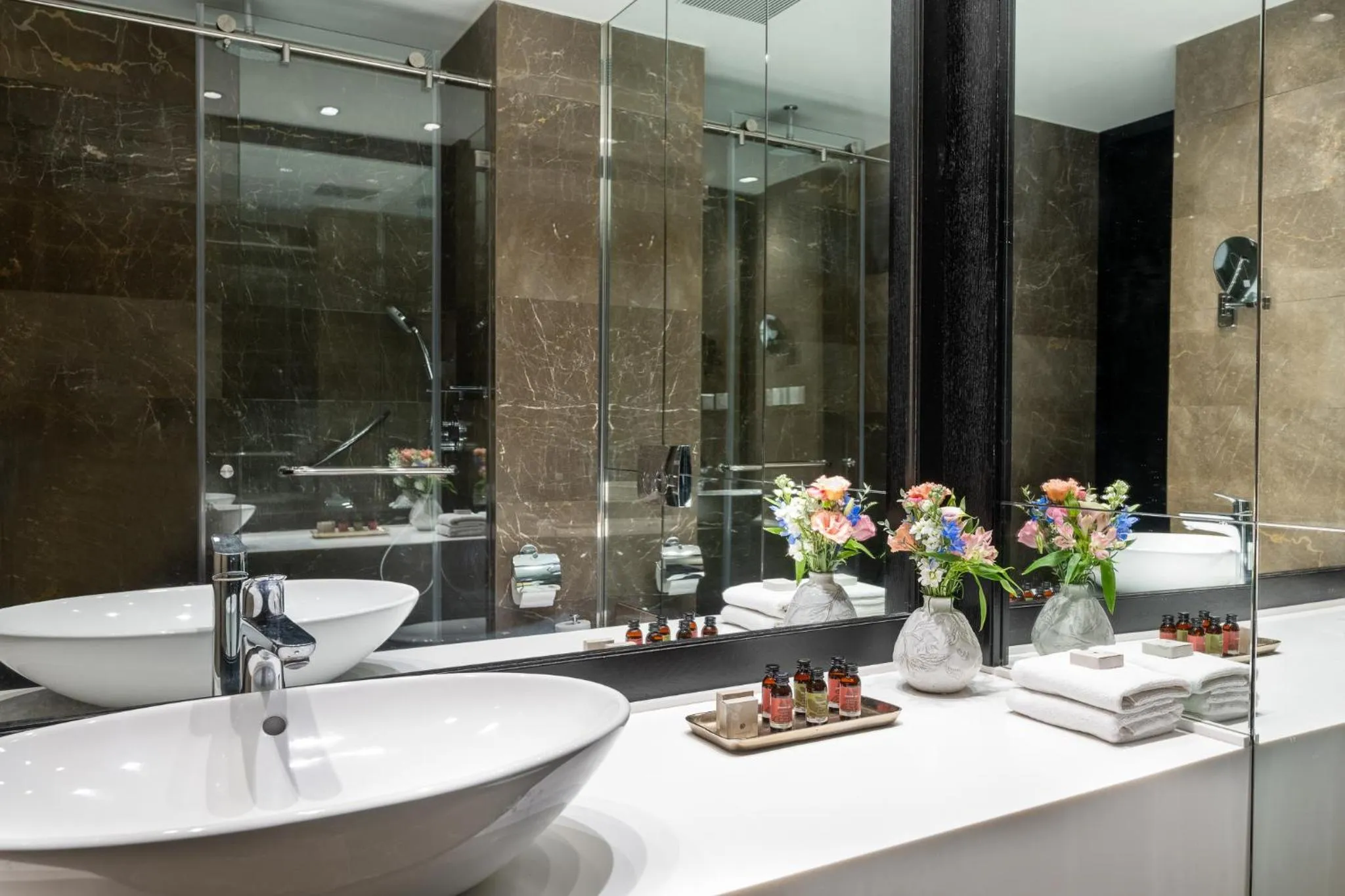 Shower in Hotel Indigo Tel Aviv - Diamond District by IHG