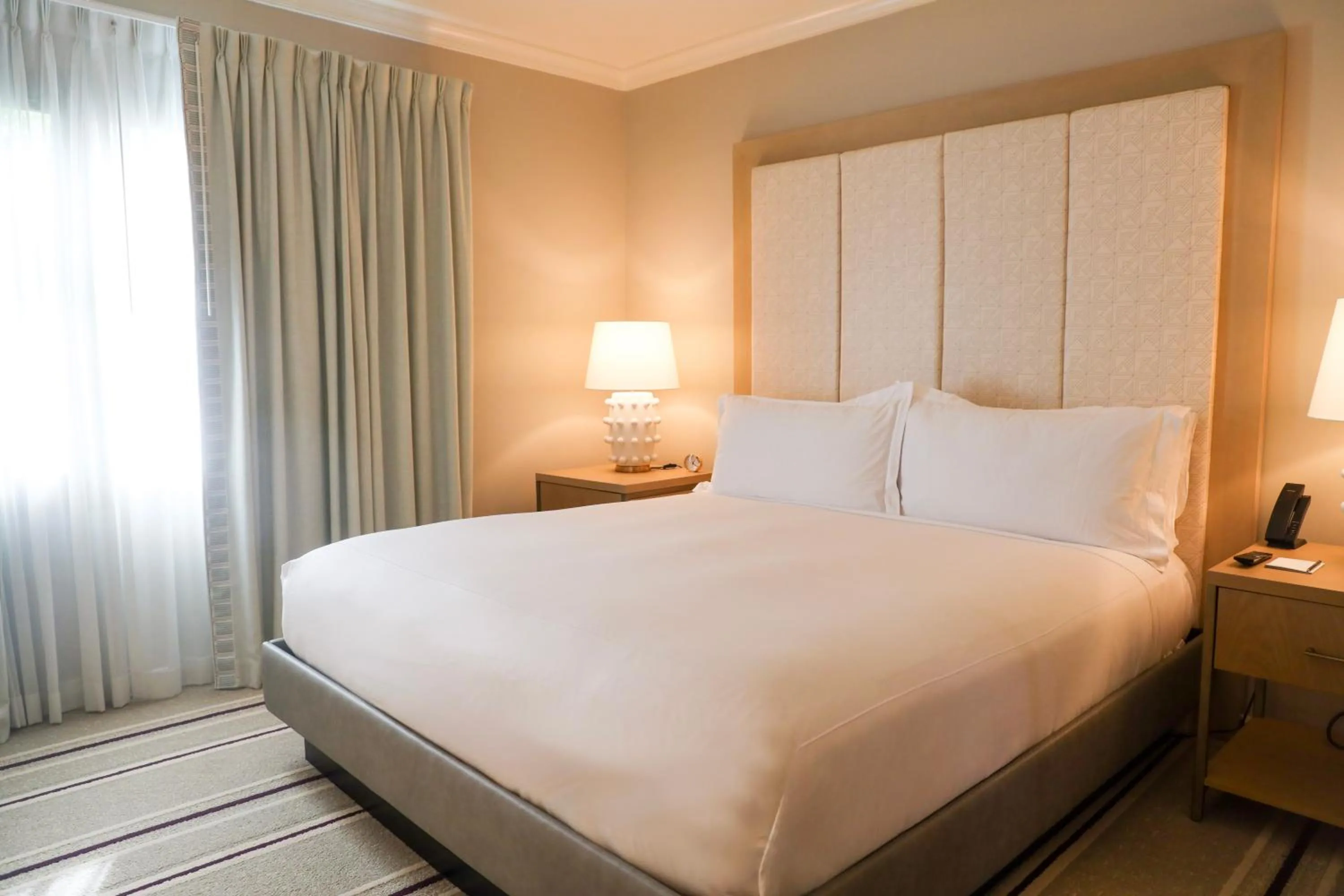 Bed in Arizona Biltmore, LXR Hotels & Resorts