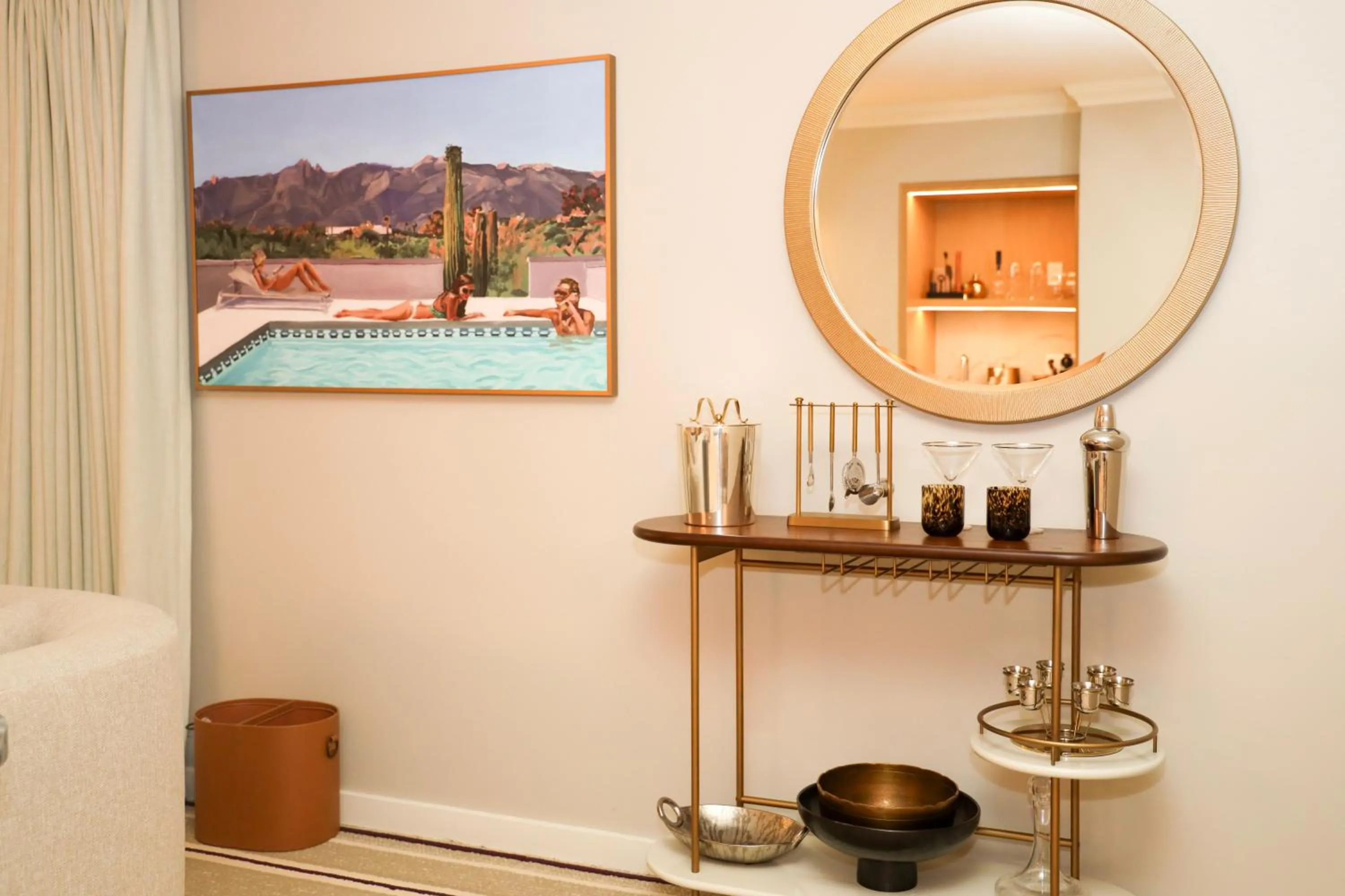 Living room in Arizona Biltmore, LXR Hotels & Resorts