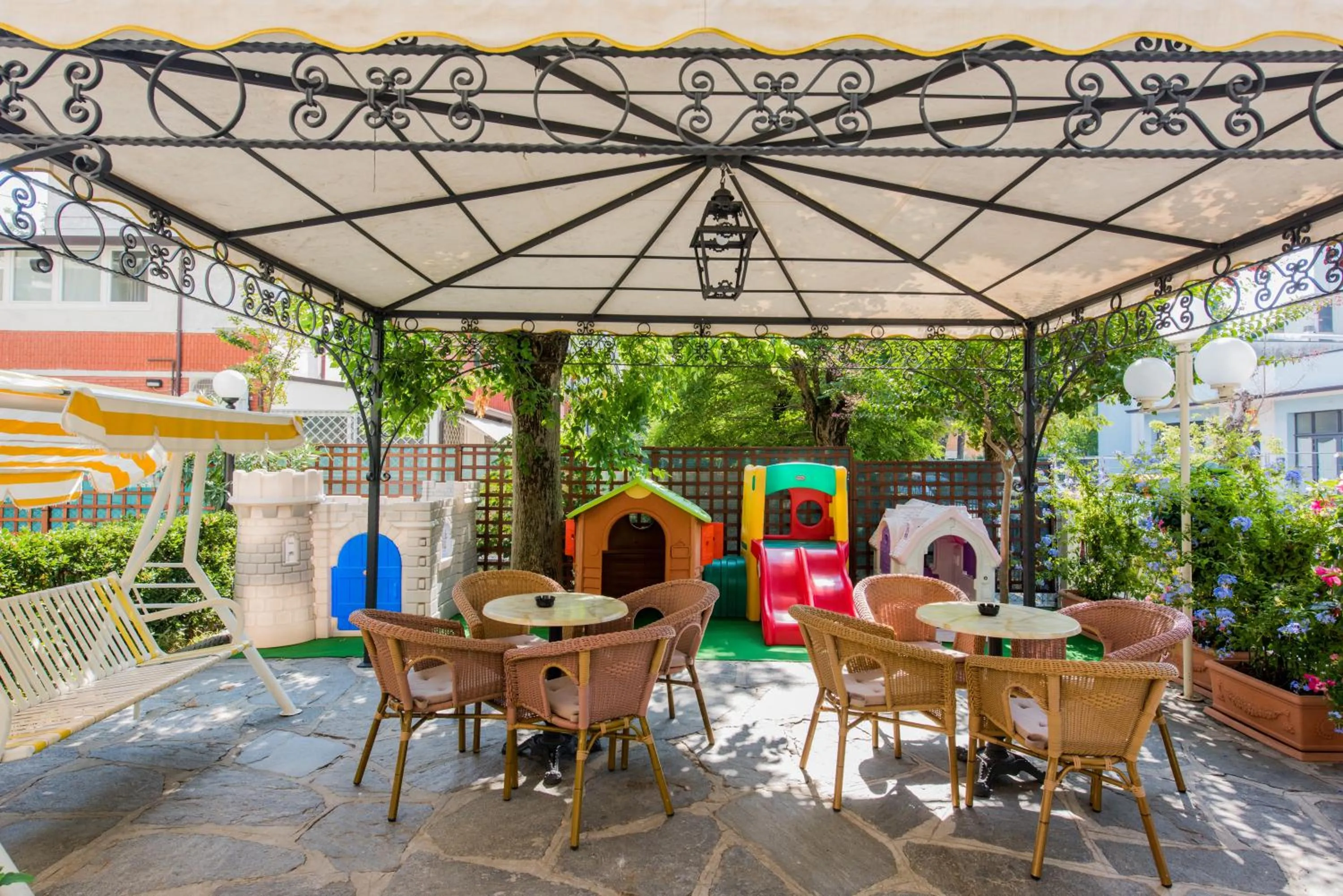 Garden in Hotel Donatello