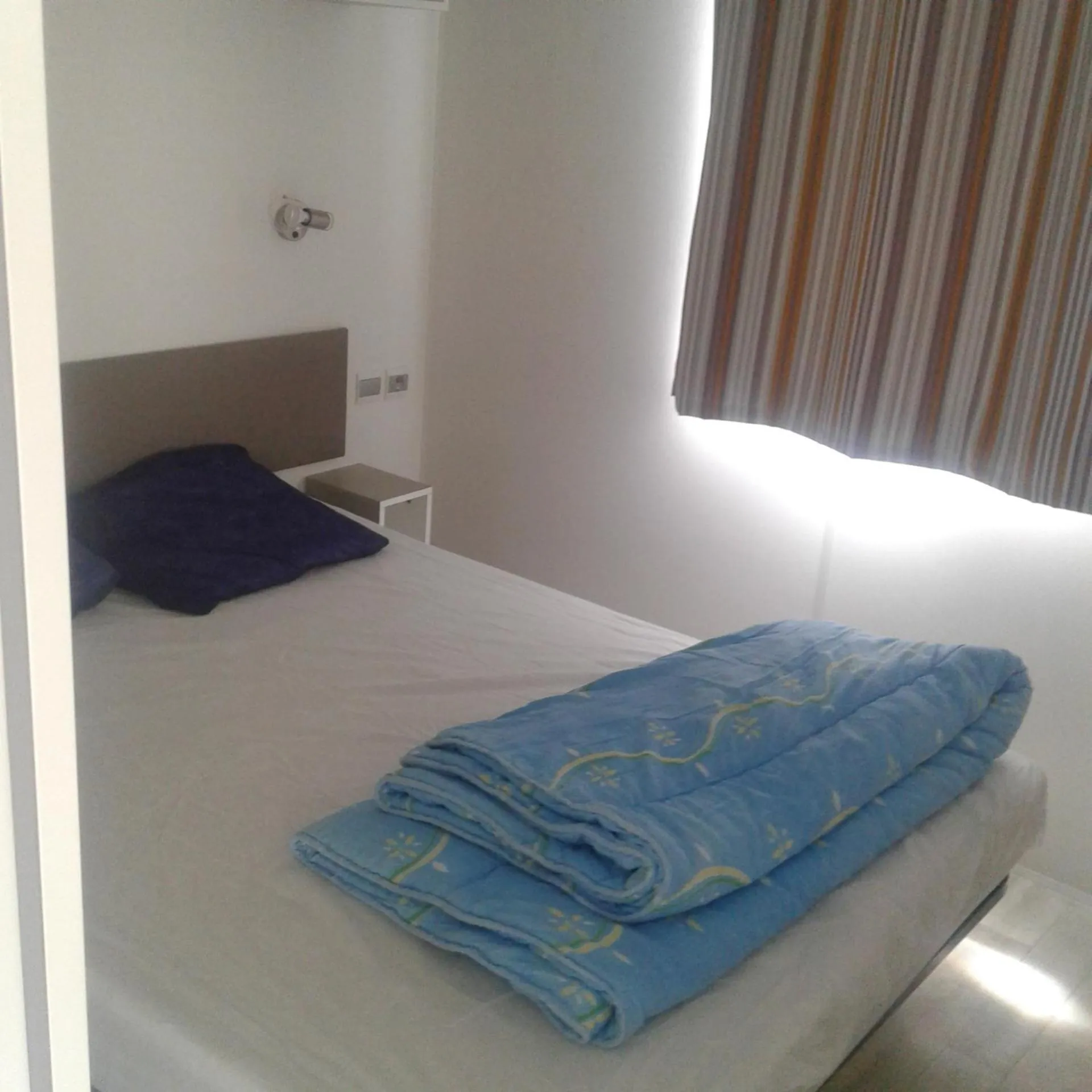 Bedroom, Bed in A La Rencontre Du Soleil - Camping