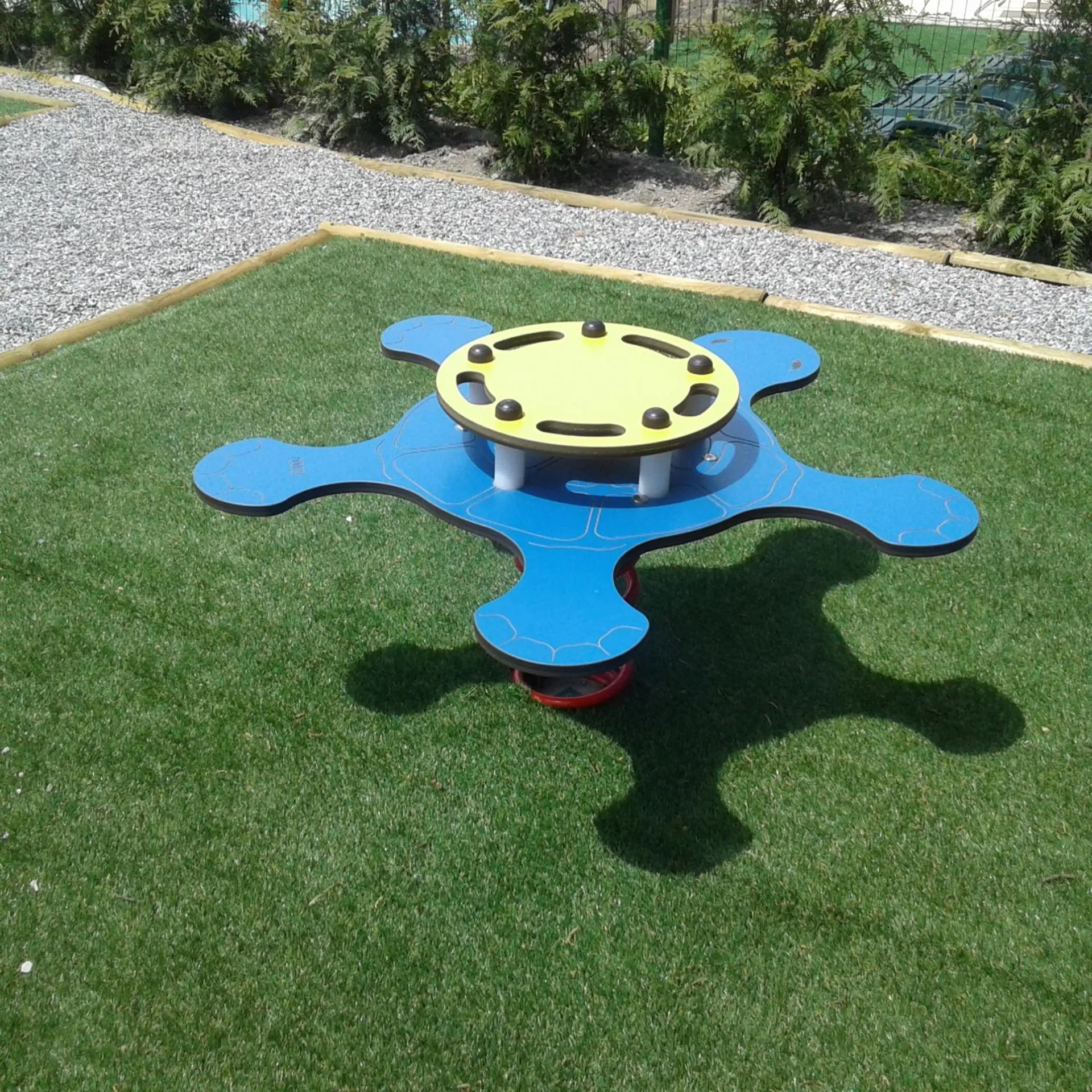 Children play ground in A La Rencontre Du Soleil - Camping