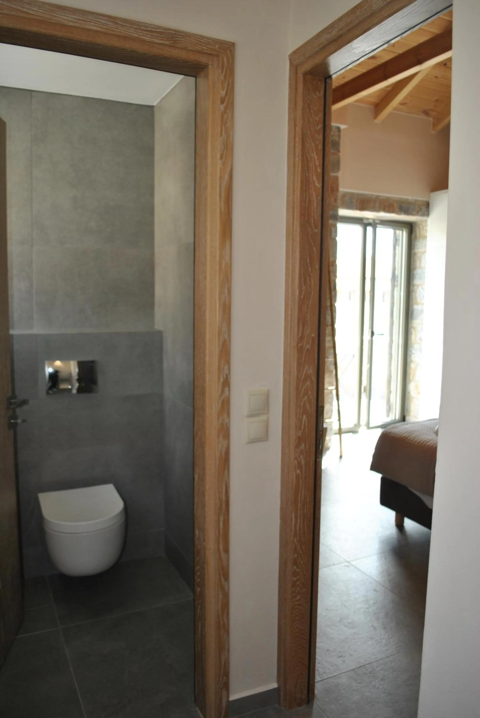 Petras Gi - Stone Houses