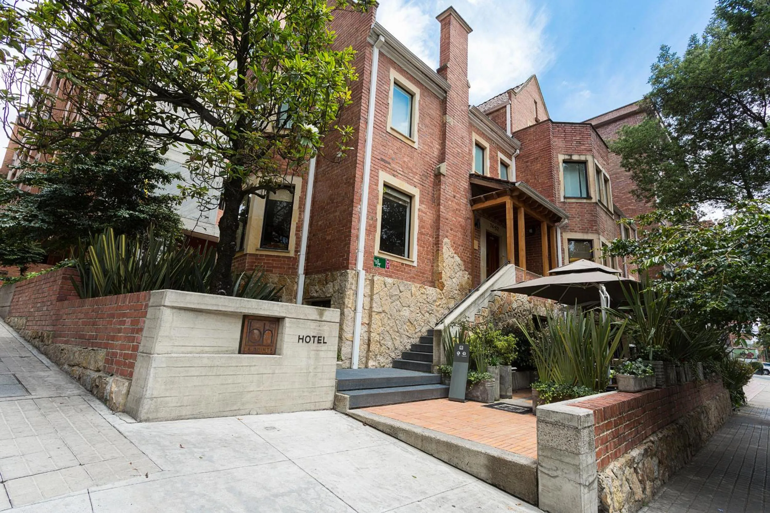 Bird's eye view in Hotel bh La Quinta