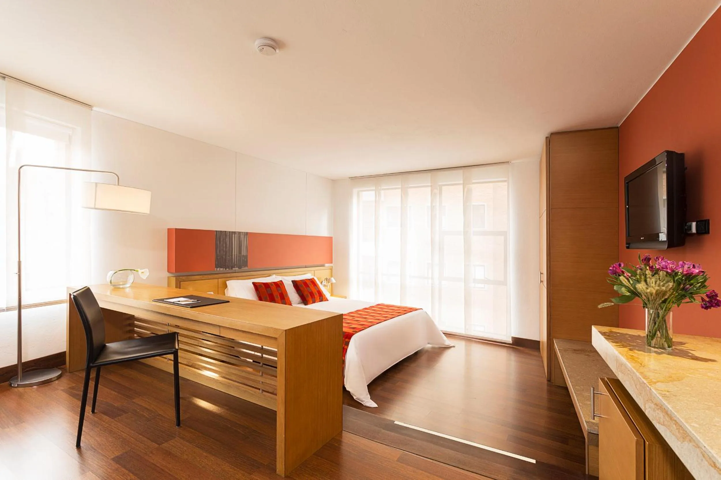 Bedroom, Bed in Hotel bh La Quinta