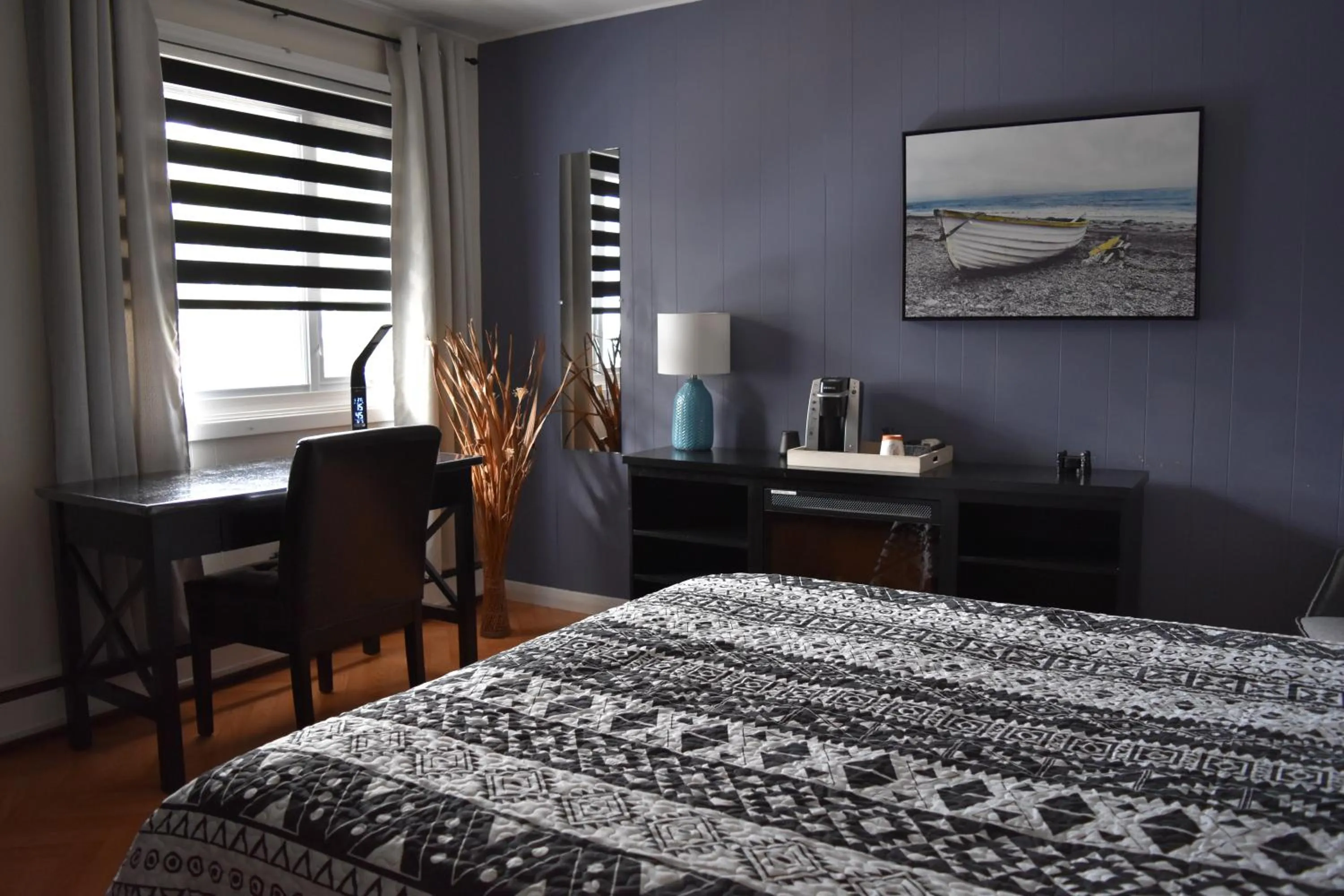Seating area in Motel de L'Anse et Camping Rimouski