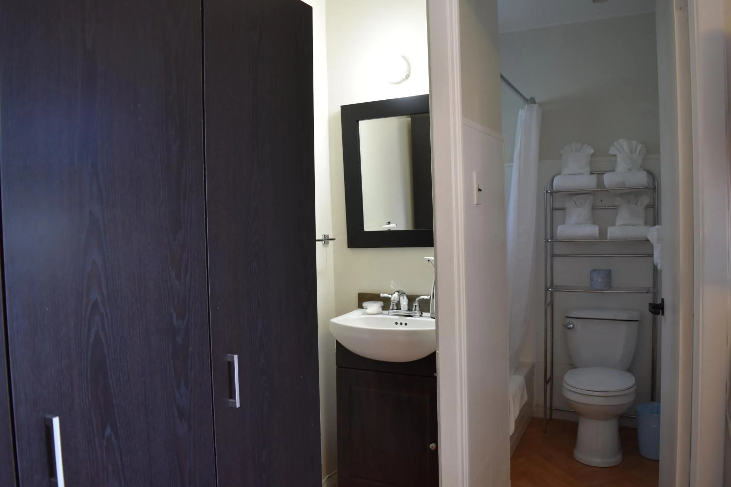 Bathroom in Motel de L'Anse et Camping Rimouski