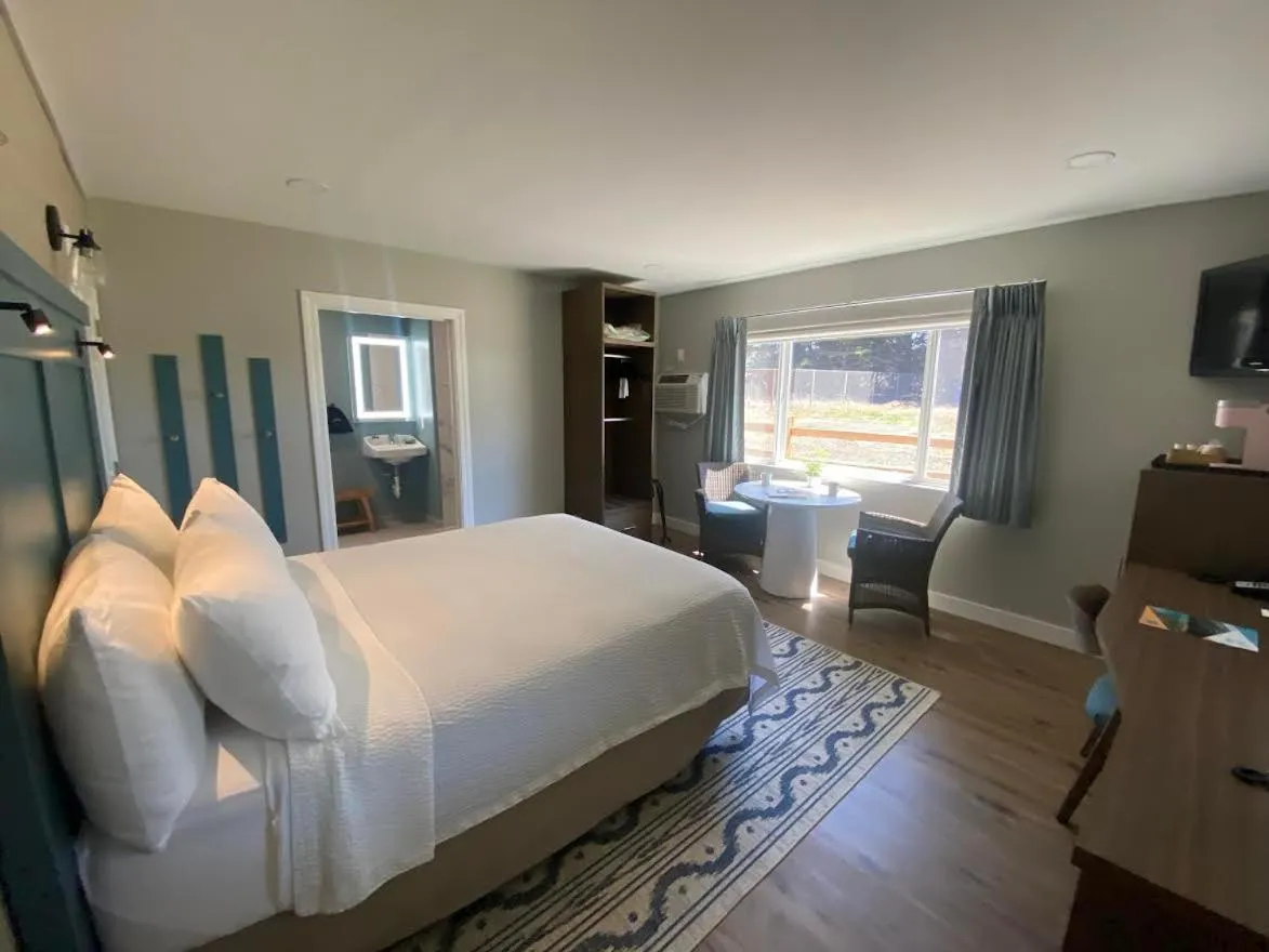 Bedroom, Bed in Castle Inn