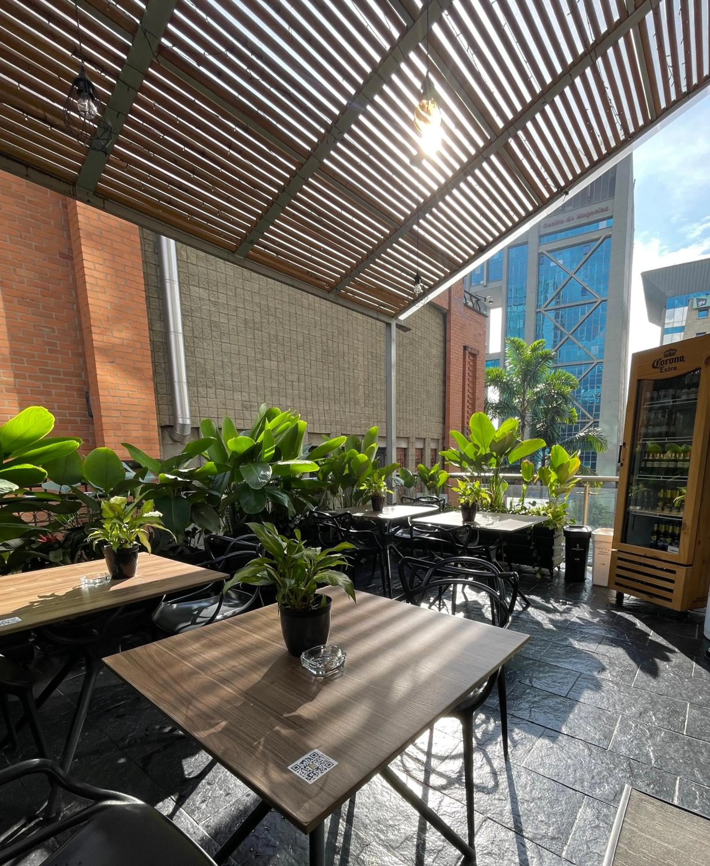 Facade/entrance in Hotel bh El Poblado