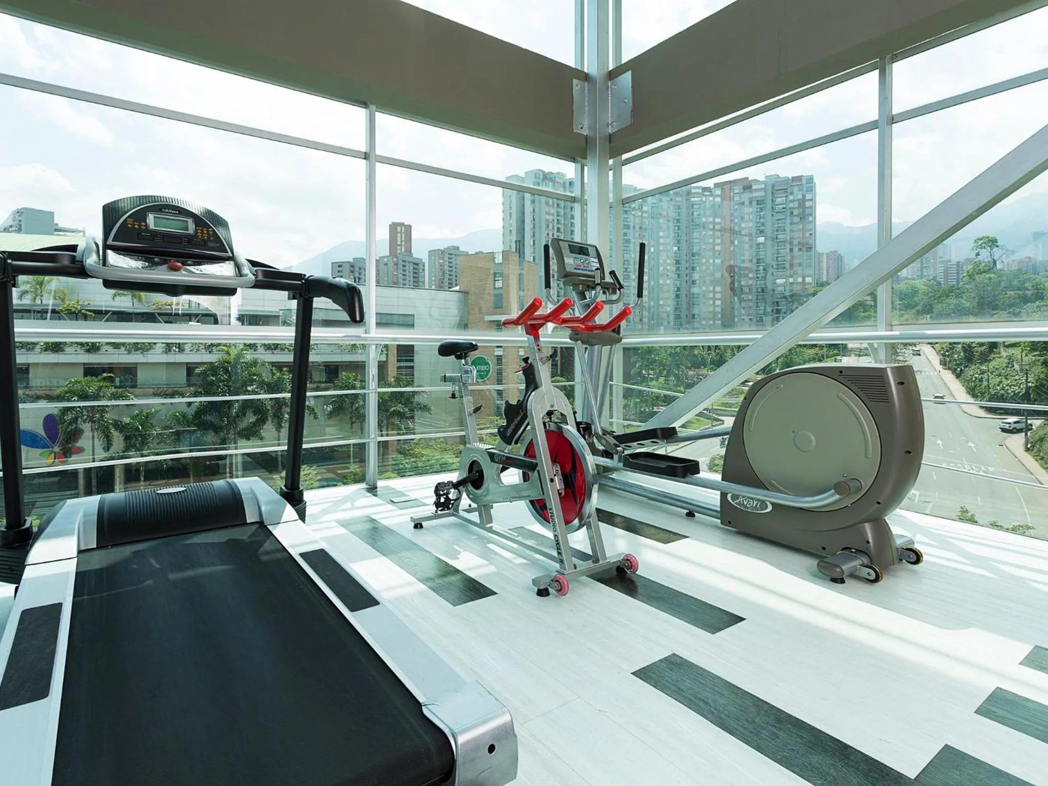 Fitness centre/facilities in Hotel bh El Poblado